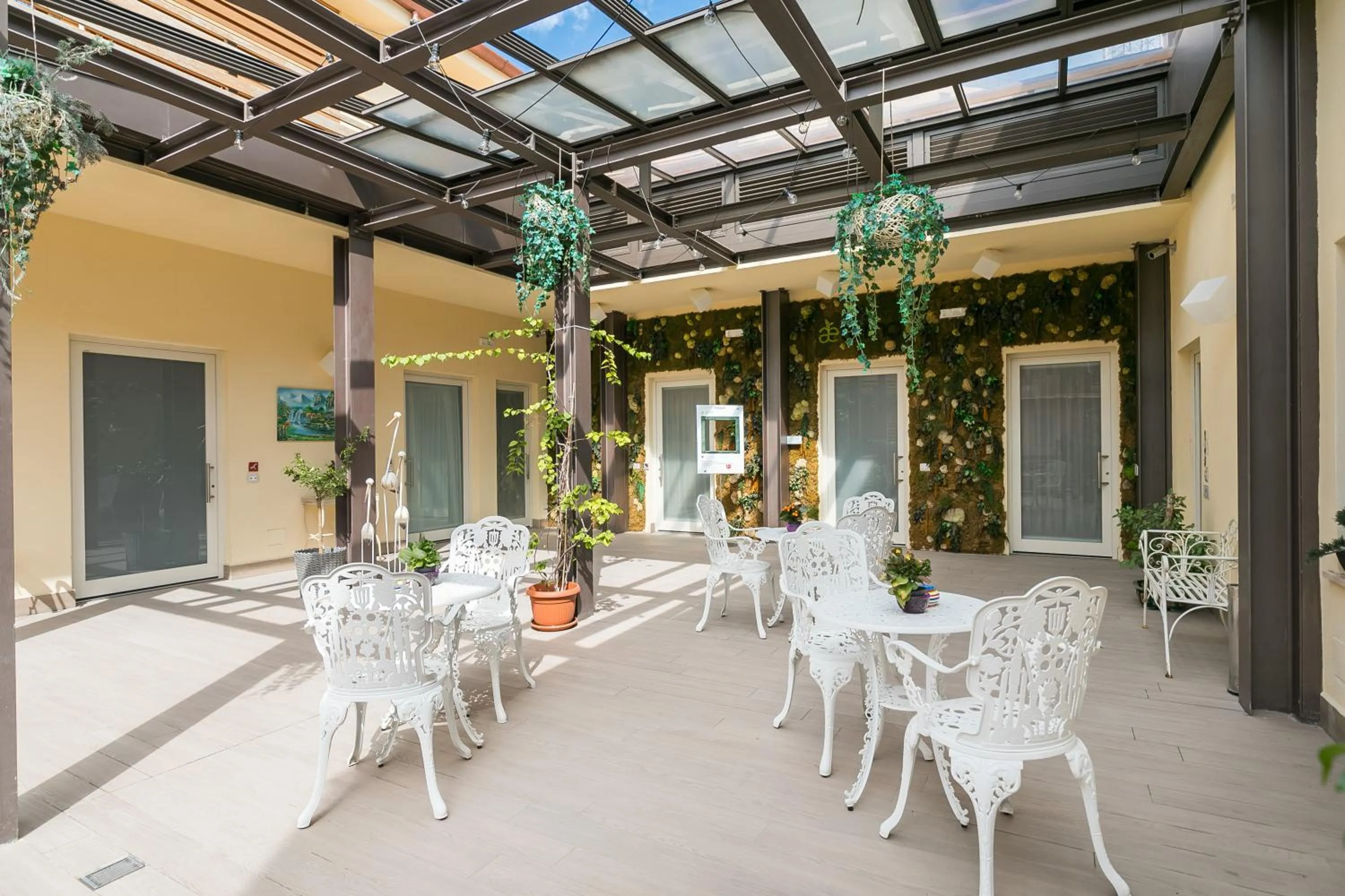 Patio in Borghetto Guest House