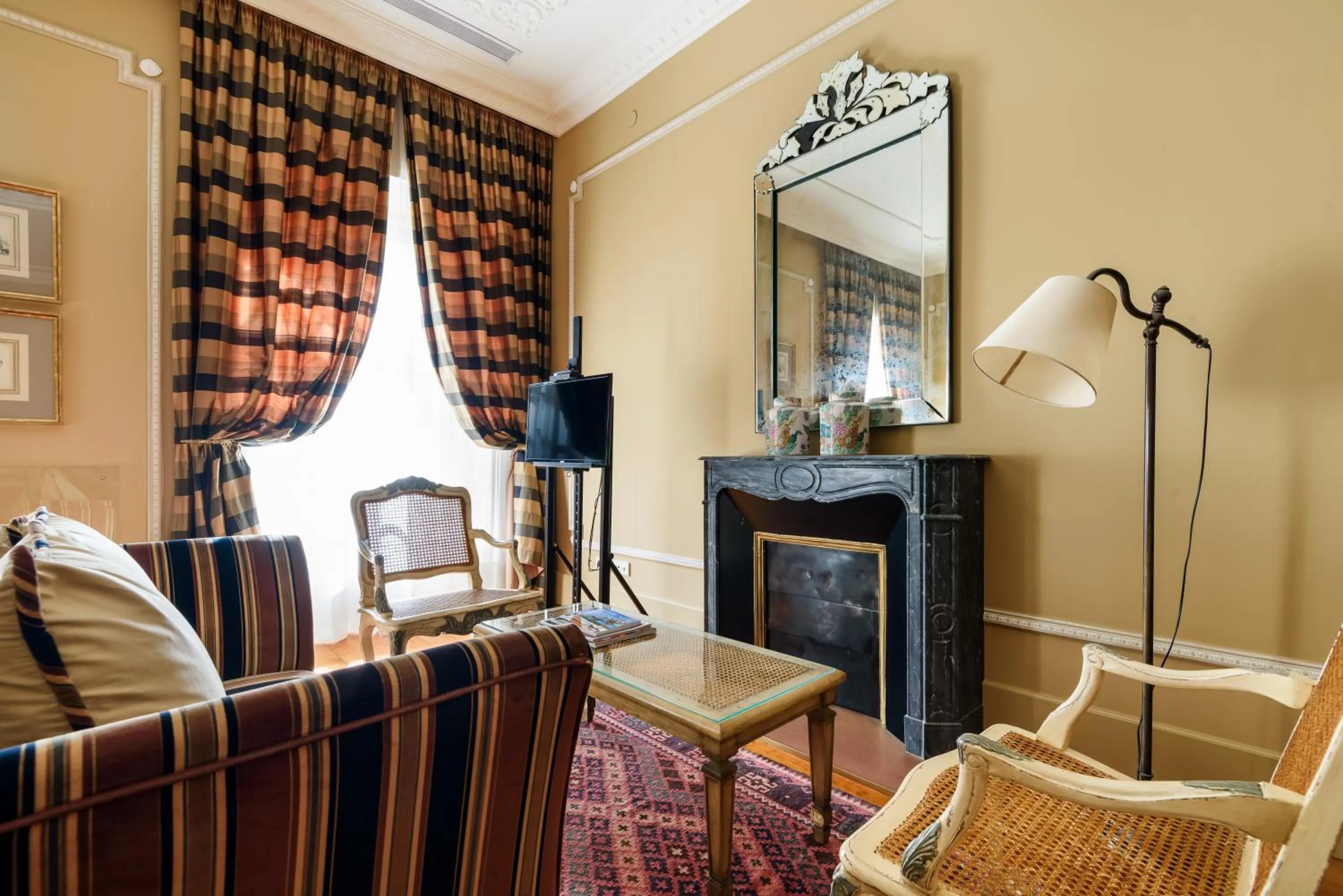 Living room in M Maison Particulière Porto