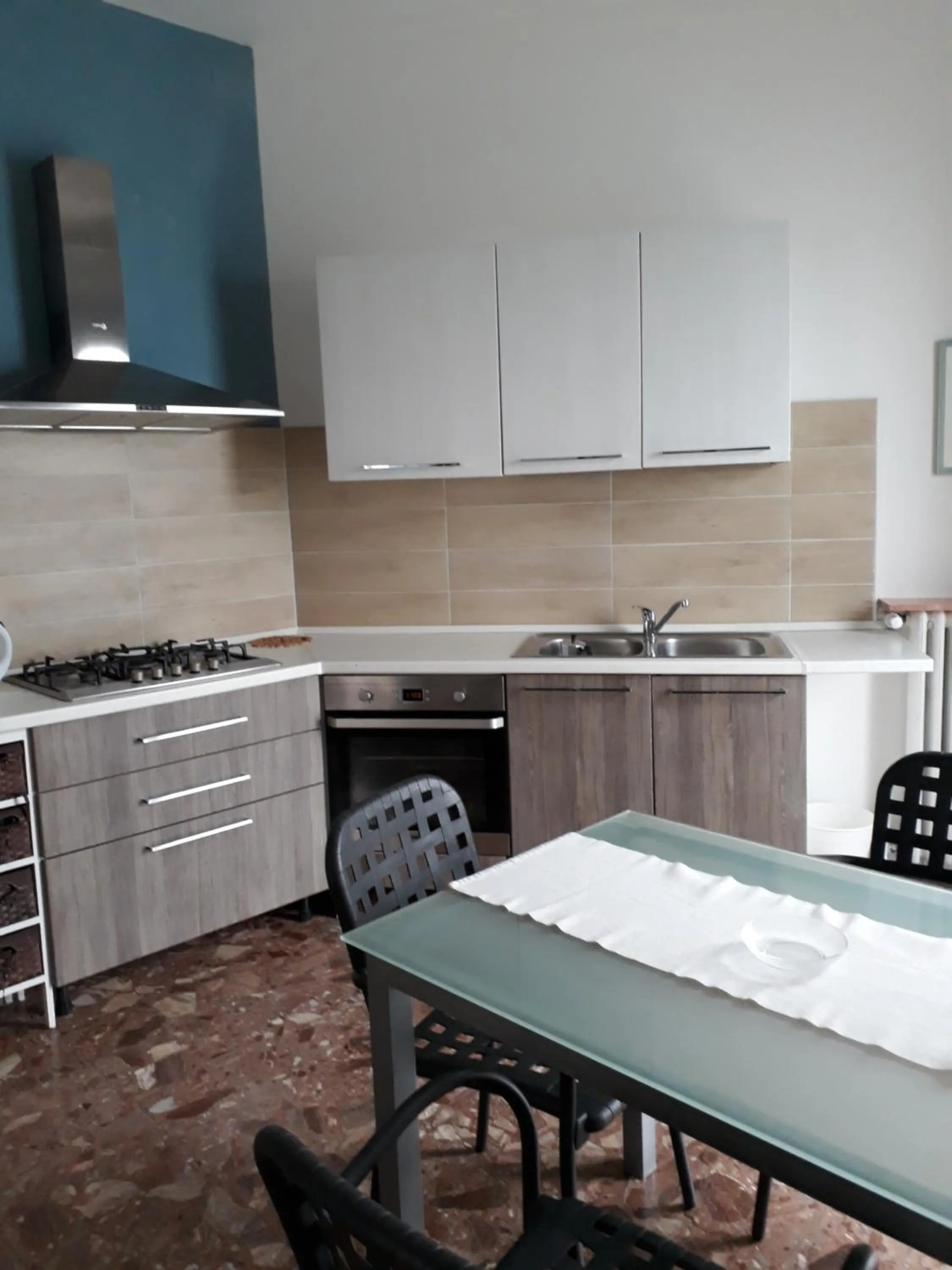 Kitchen or kitchenette in Casa Sulla Laguna