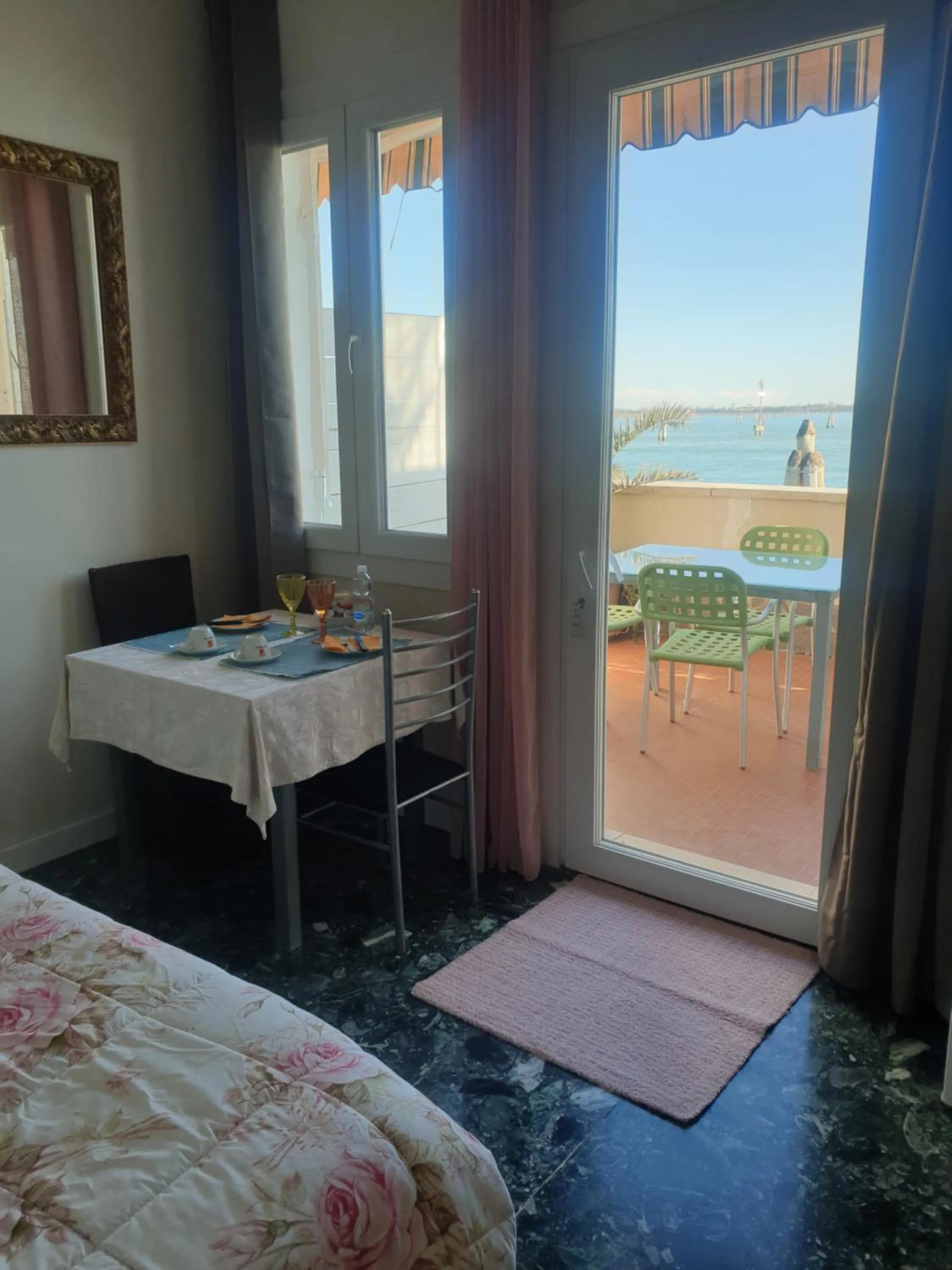 Bed in Casa Sulla Laguna