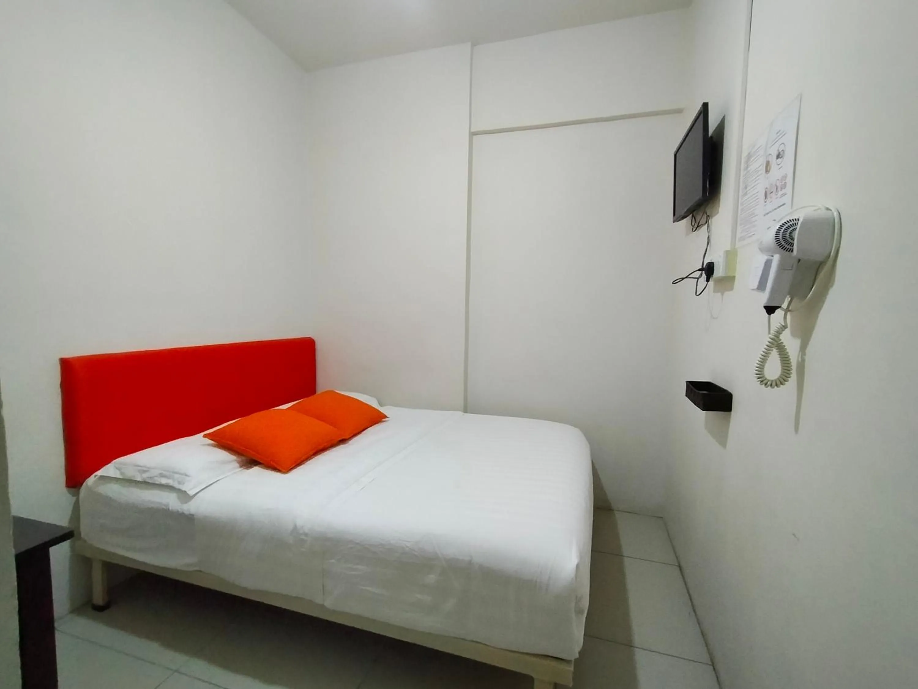 Bed in Lodge88 ( l l )