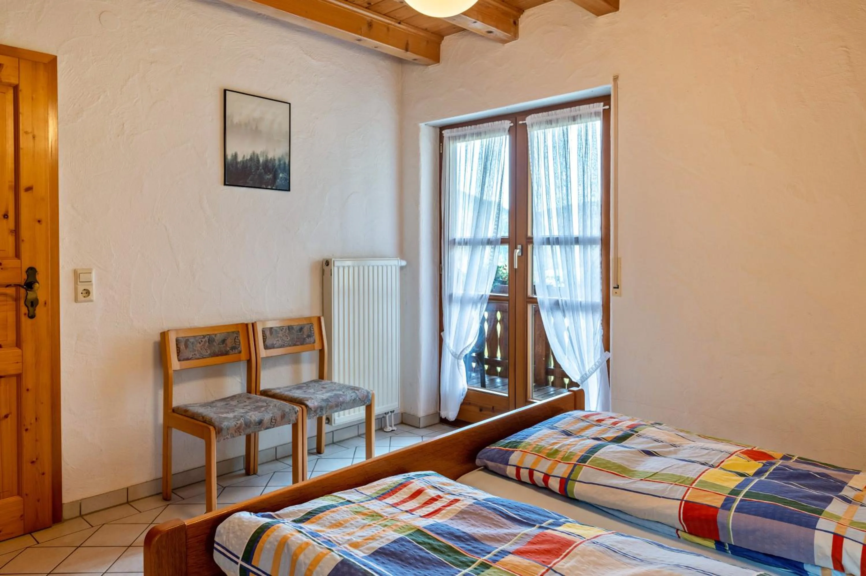 Property building, Bed in Gasthaus Zur Linde- Napf