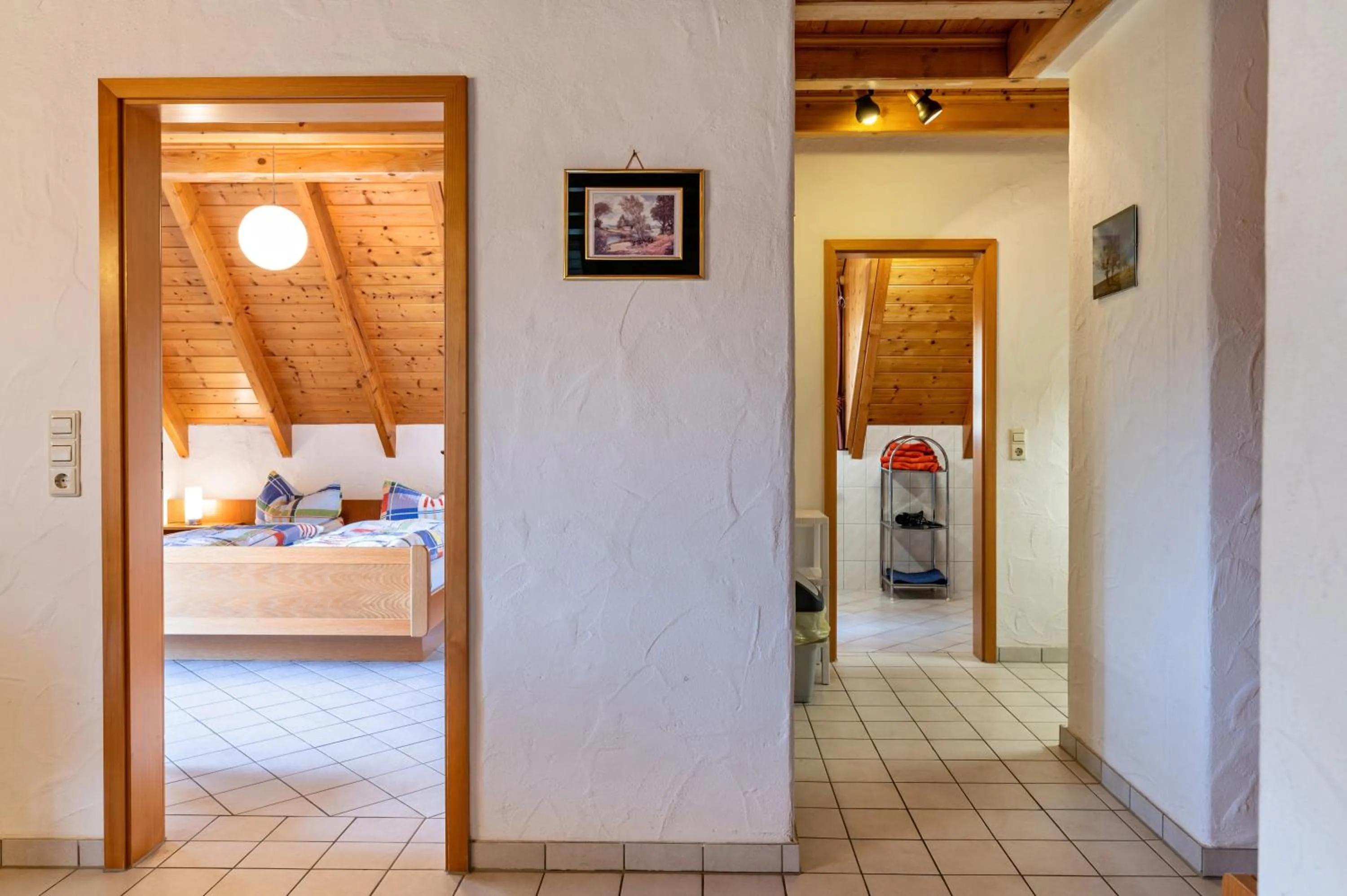 Property building, Bed in Gasthaus Zur Linde- Napf