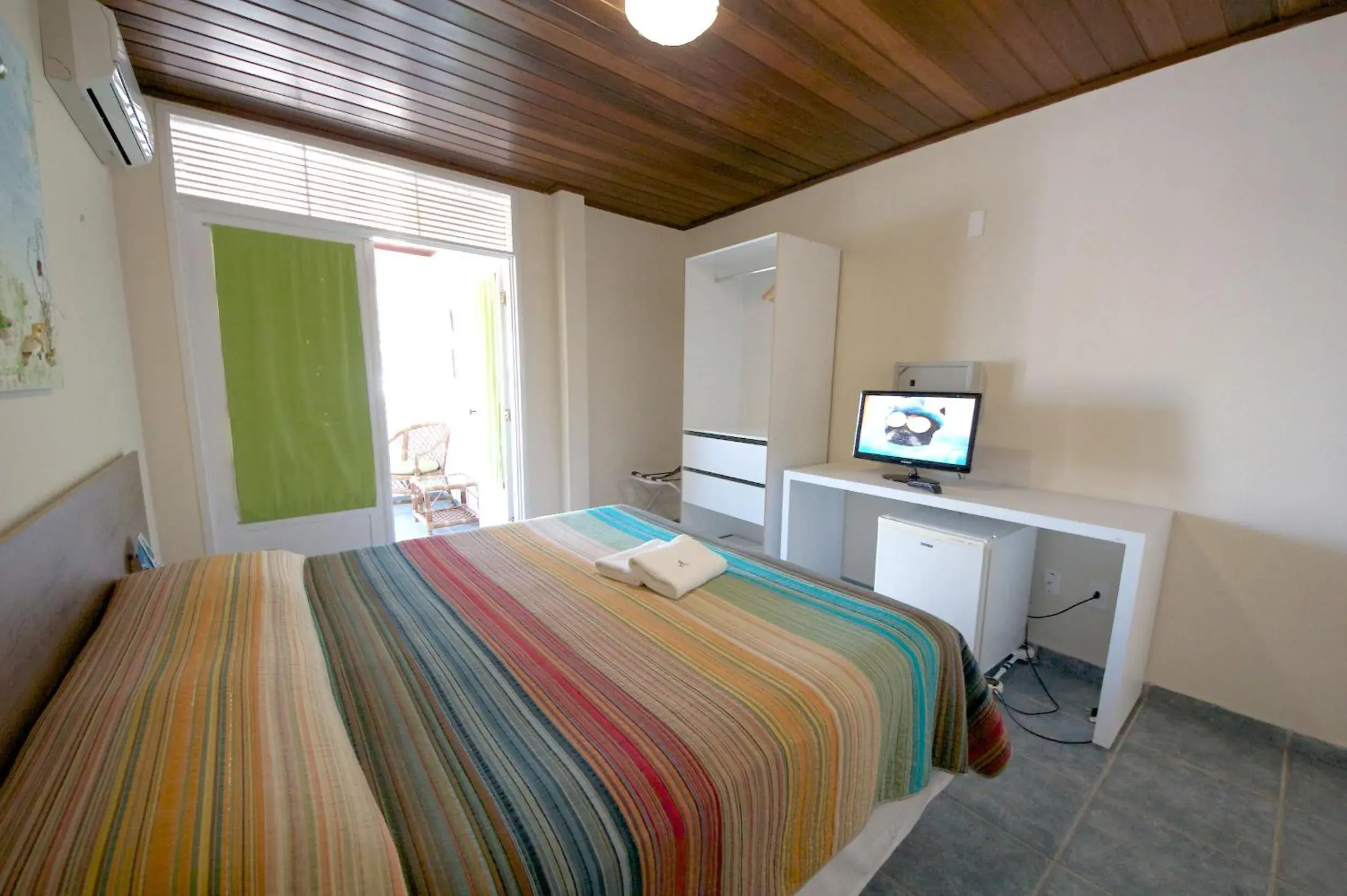 Superior Room with Balcony and Sea View in Sol Nascente Hotel Pousada Beira Mar Superior Room with Balcony and Sea View in Sol Nascente Hotel Pousada Beira Mar