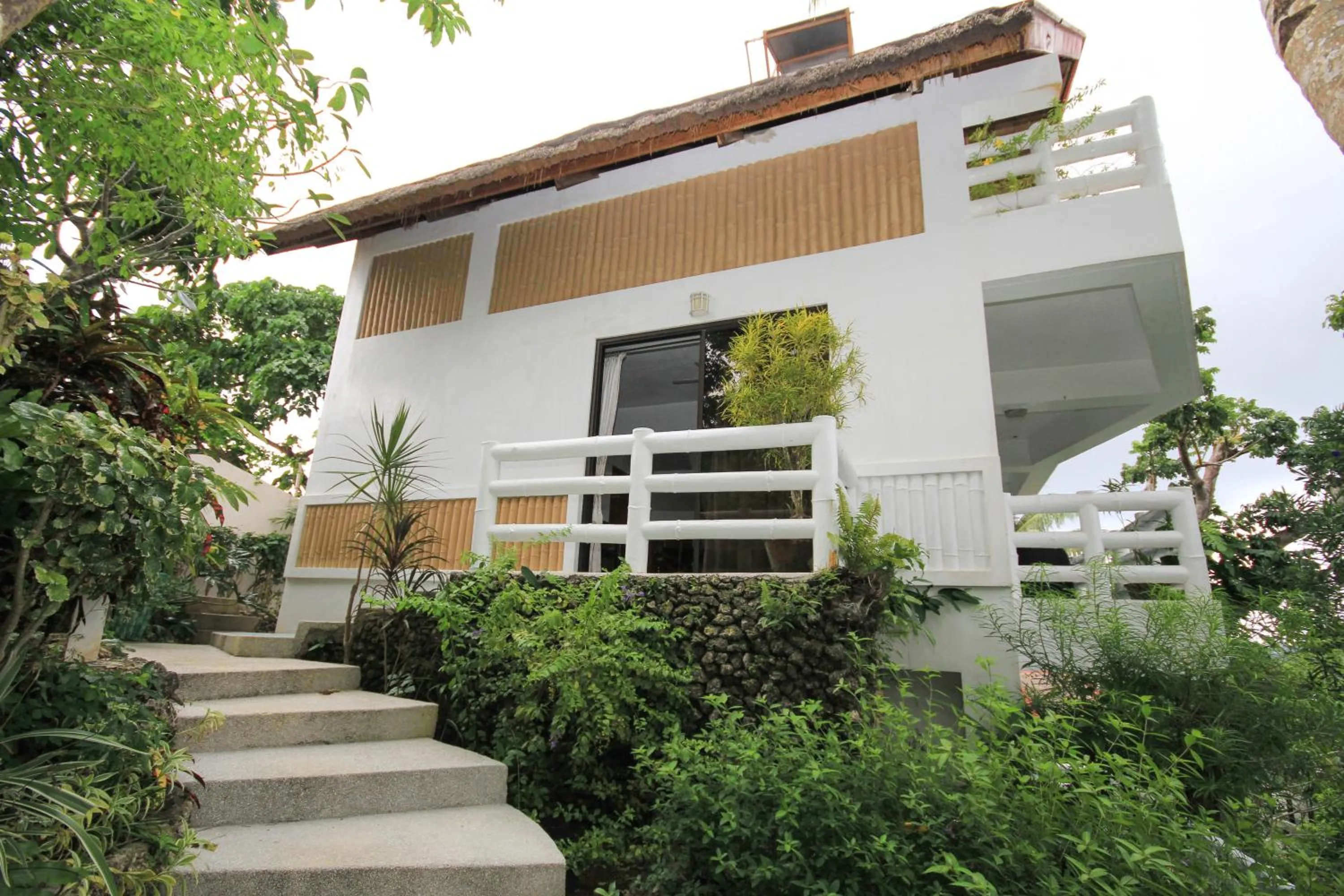 Property building in Tropicana Ocean Villas