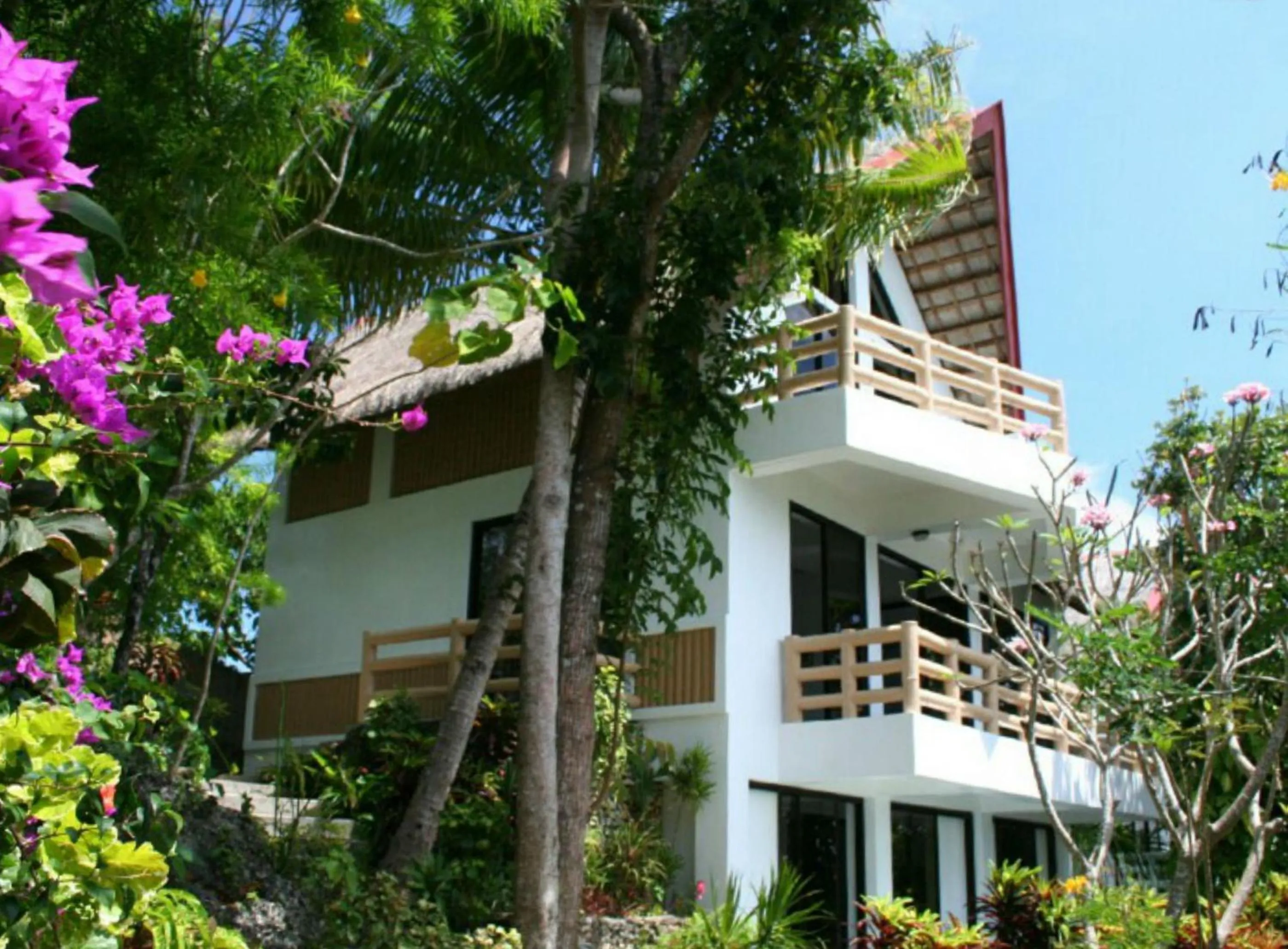 Property building in Tropicana Ocean Villas