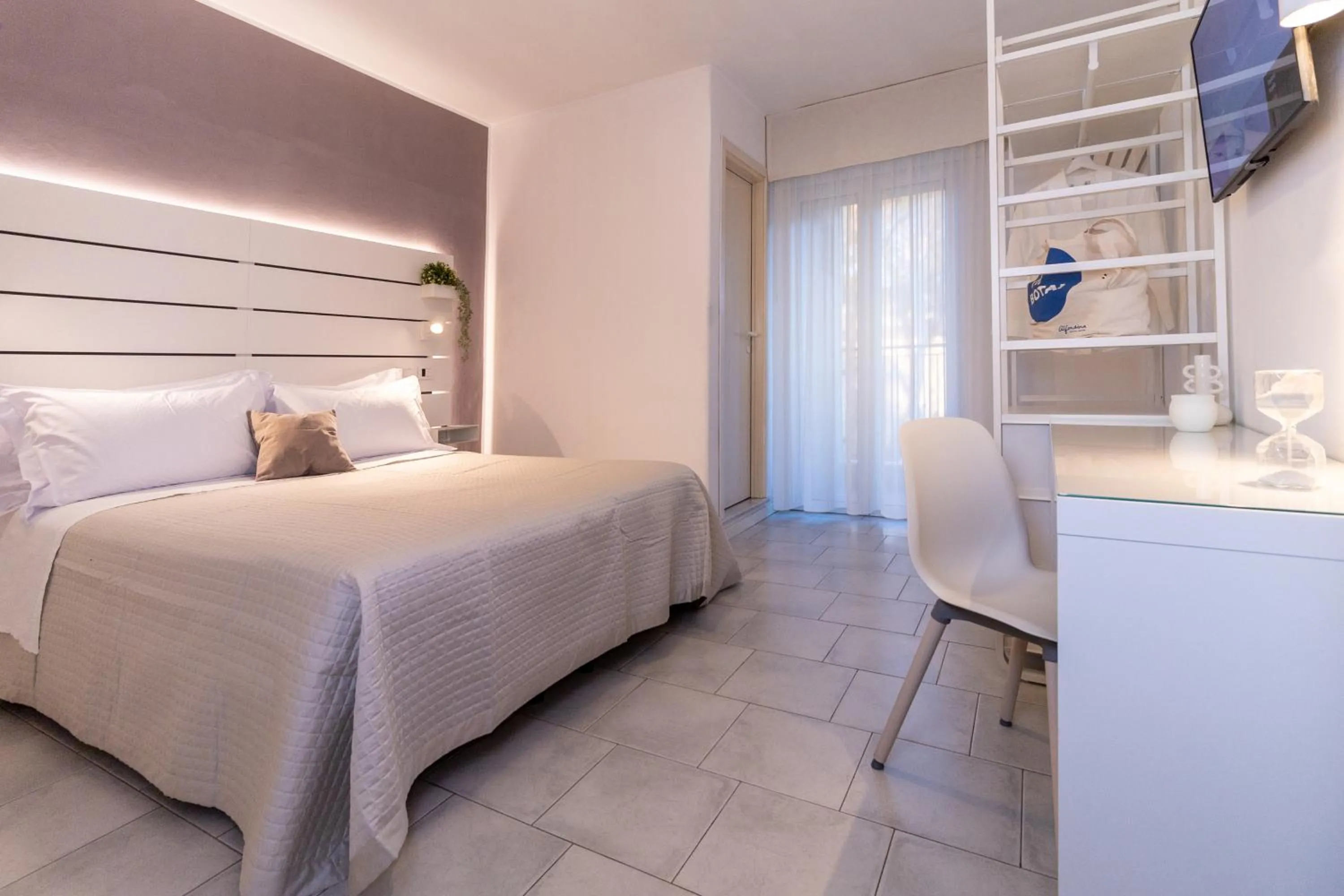 Photo of the whole room, Bed in Hotel Alfonsina