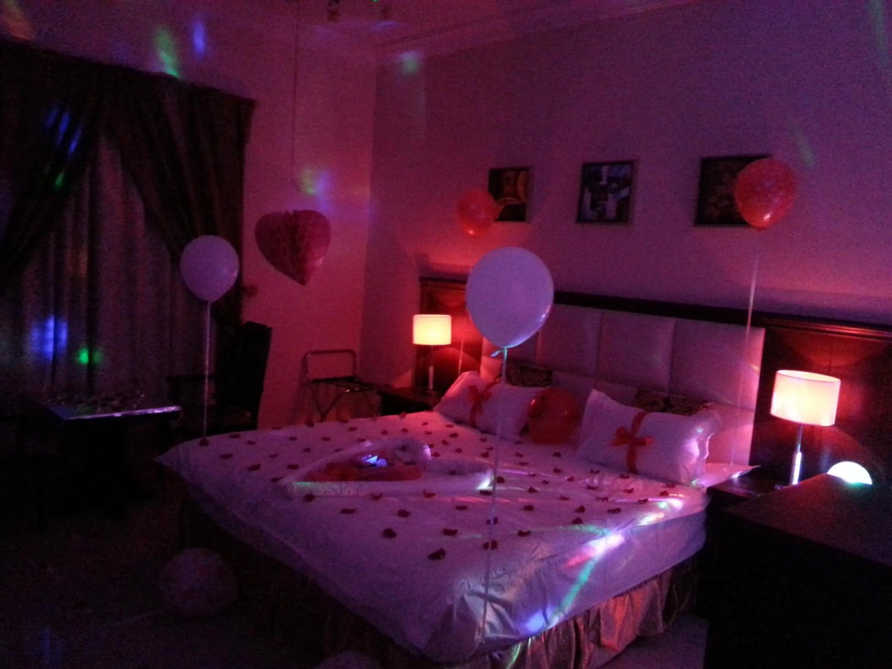 Decorative detail, Bed in Lara Al Jawf Hotel Apartments