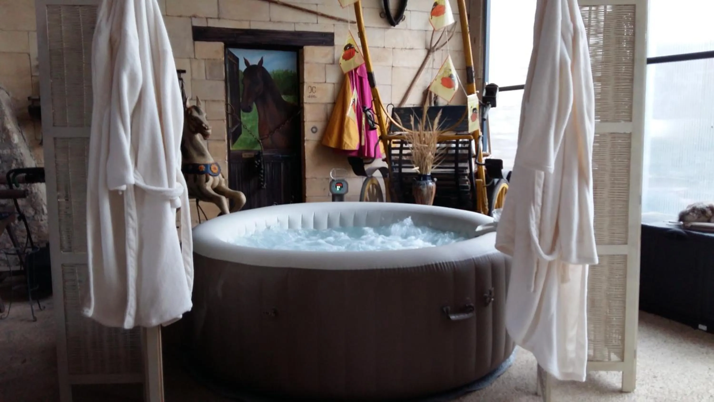 People in Le Clos des Aramons