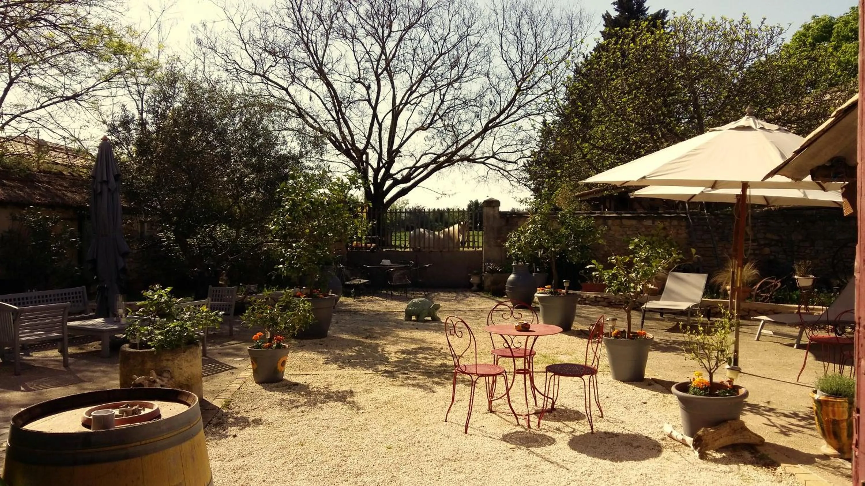 Property building in Le Clos des Aramons