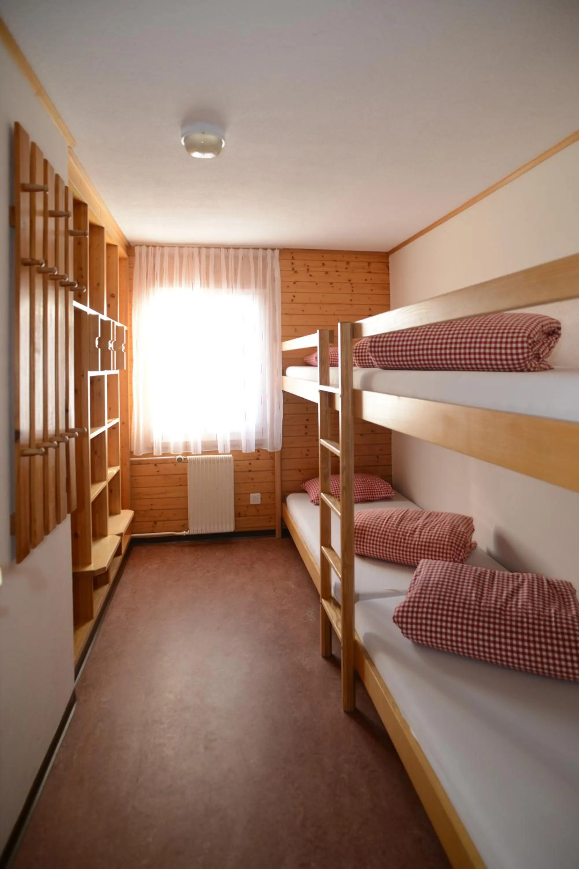 bunk bed, Bed in Erlebacherhus