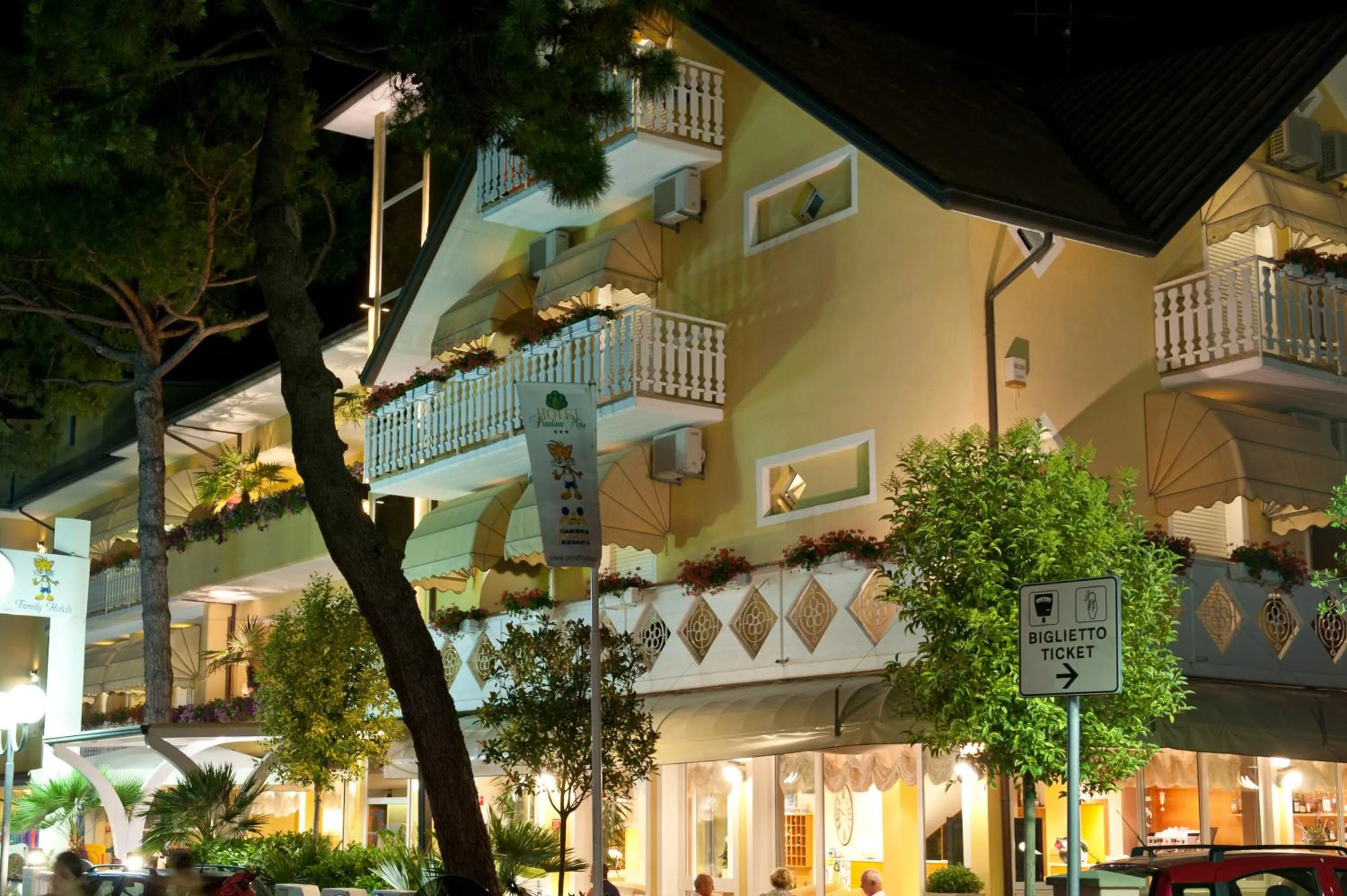 Property building in Pinetina Mare Baby Family Hotel