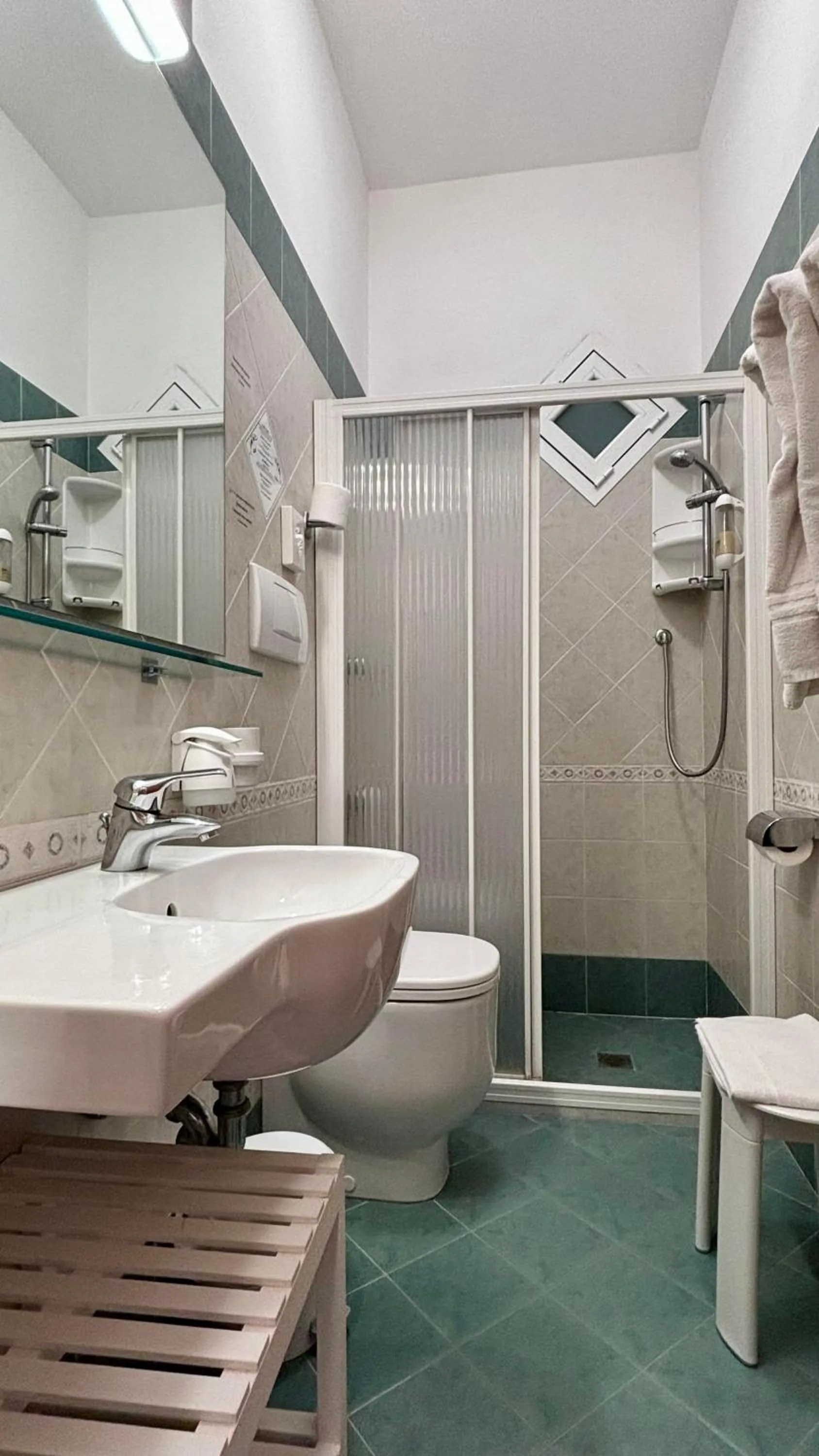 Shower in Pinetina Mare Baby Family Hotel