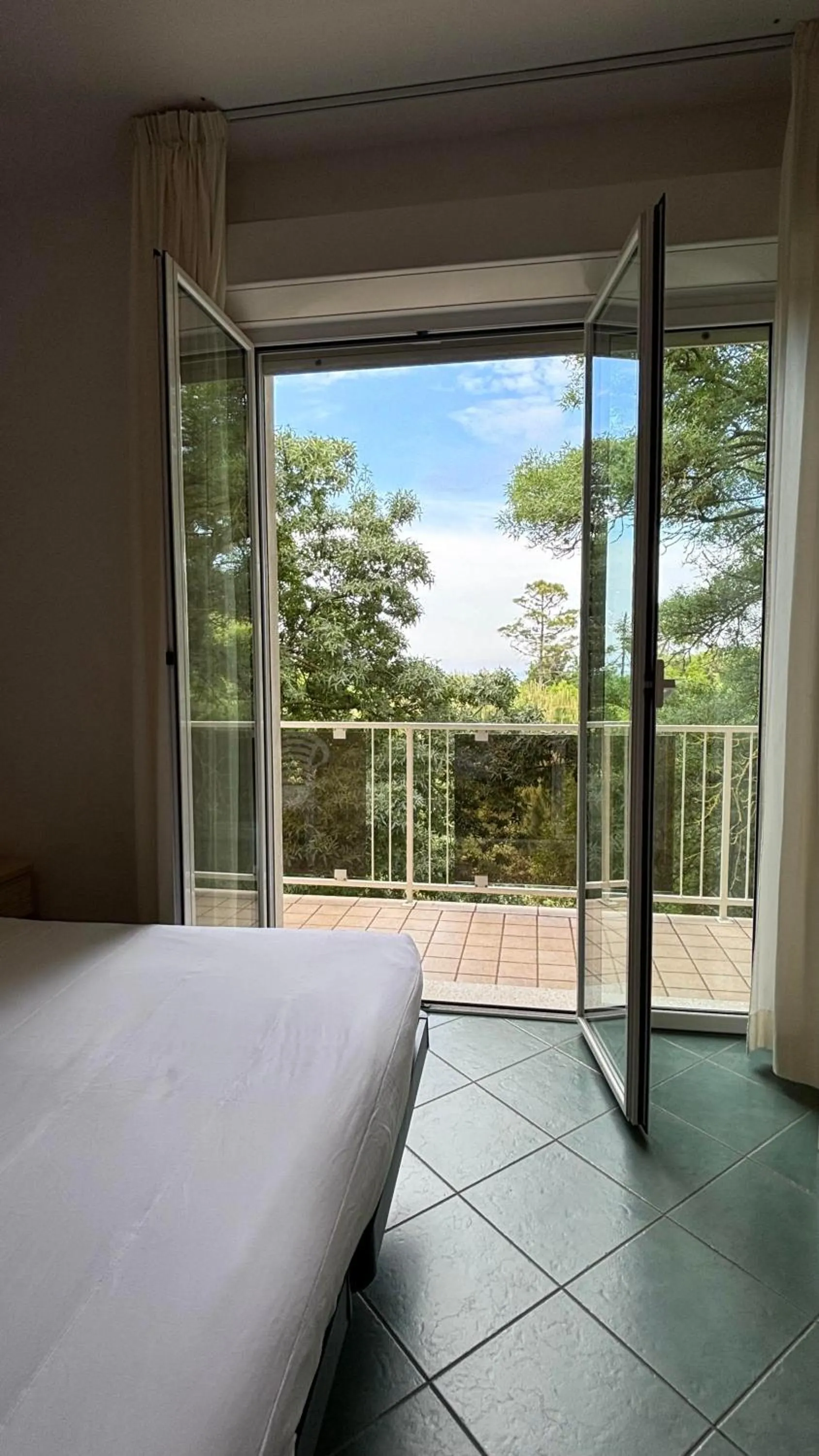 View (from property/room), Bed in Pinetina Mare Baby Family Hotel