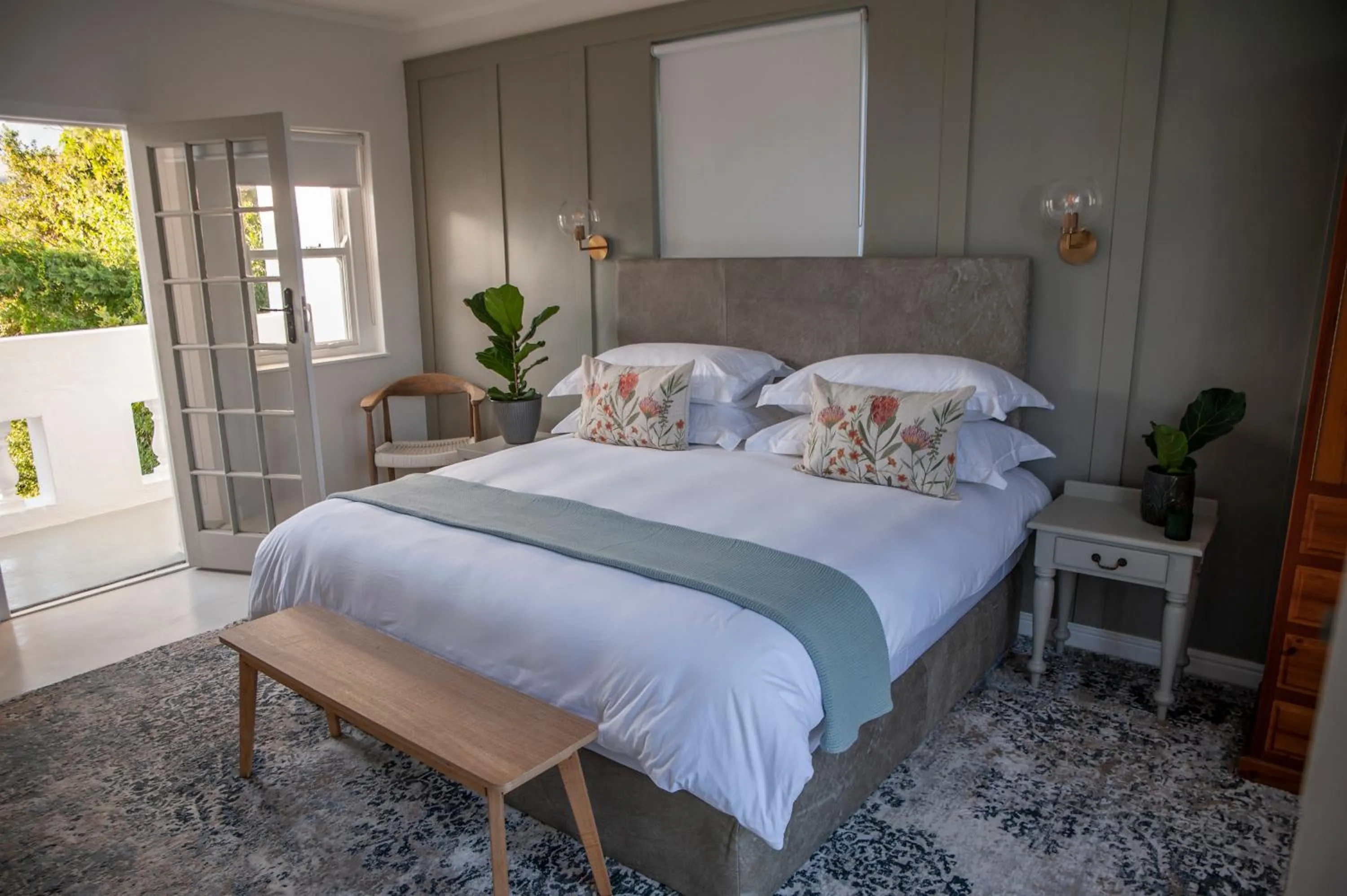 Bed in The Grand Hotel Robertson