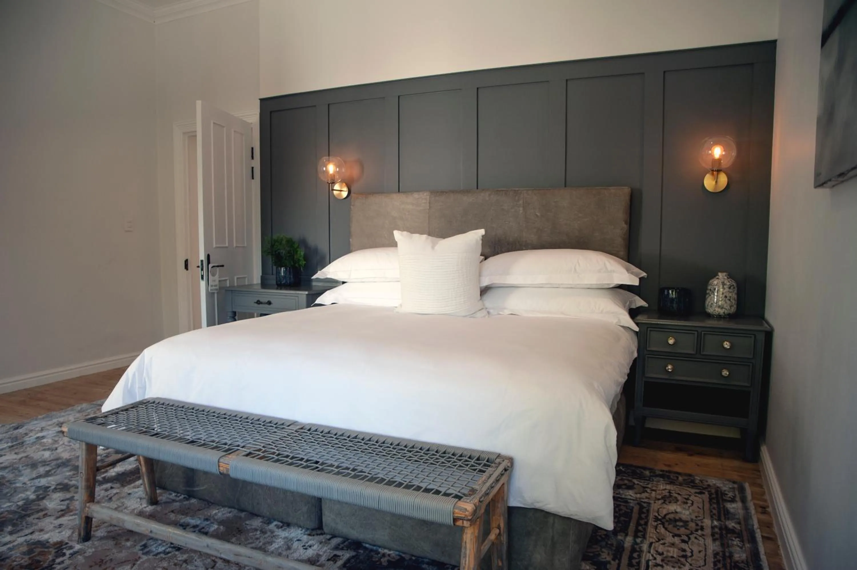 Bed in The Grand Hotel Robertson