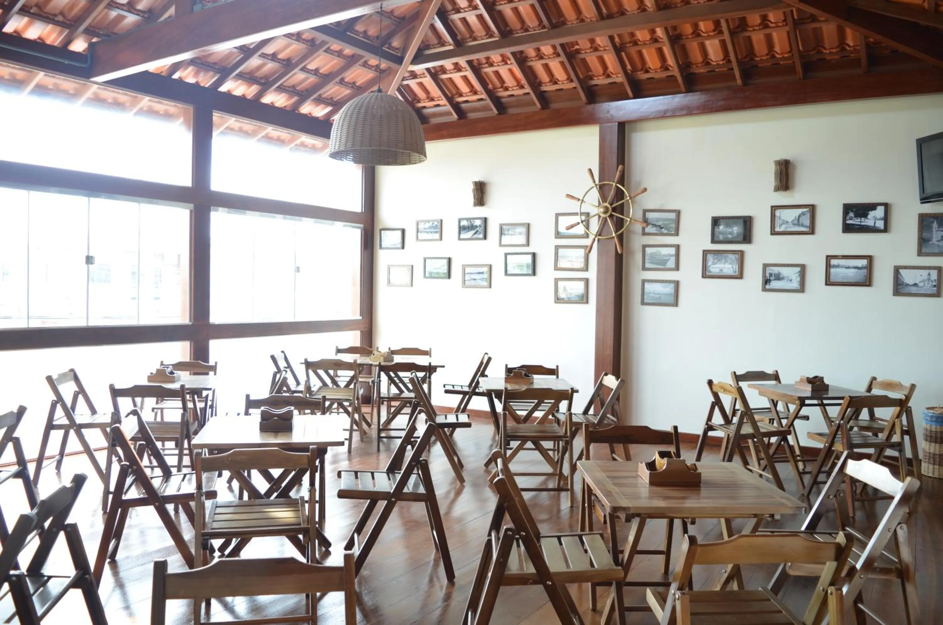 Restaurant/places to eat in Pousada Vila Tutóia