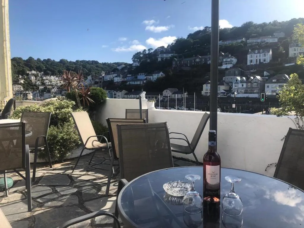 Balcony/Terrace in Bridgeside Guest House