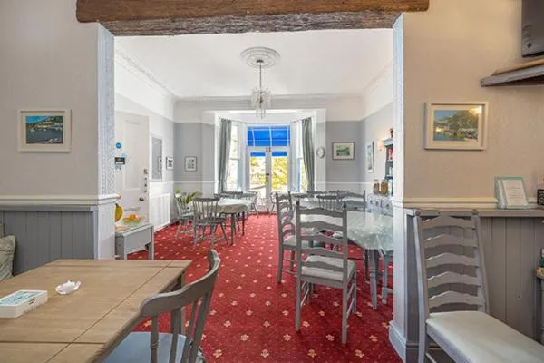 Bridgeside Guest House