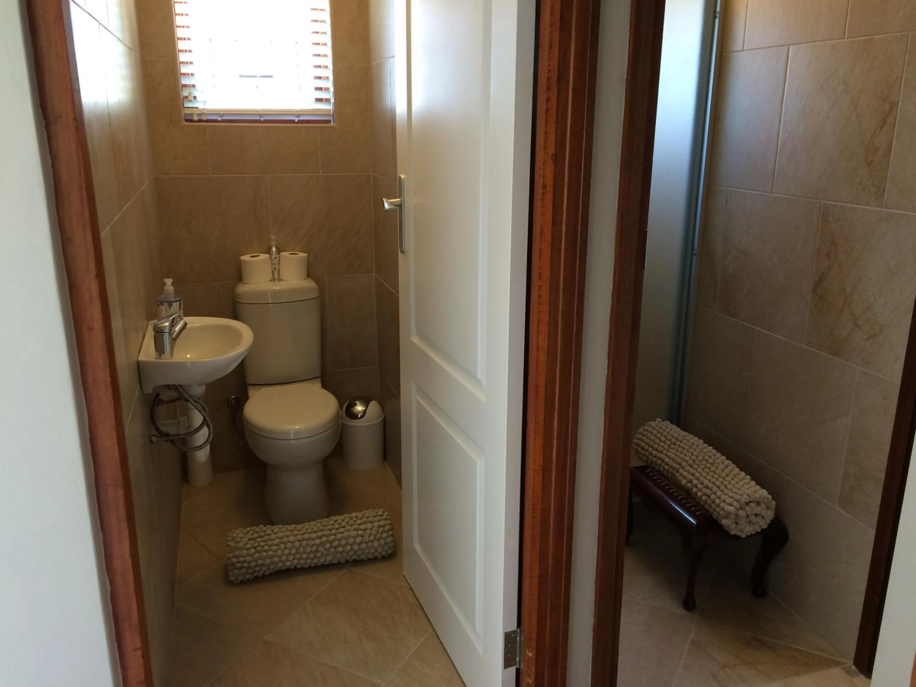 Shower in Lavandula Manor Self-Catering
