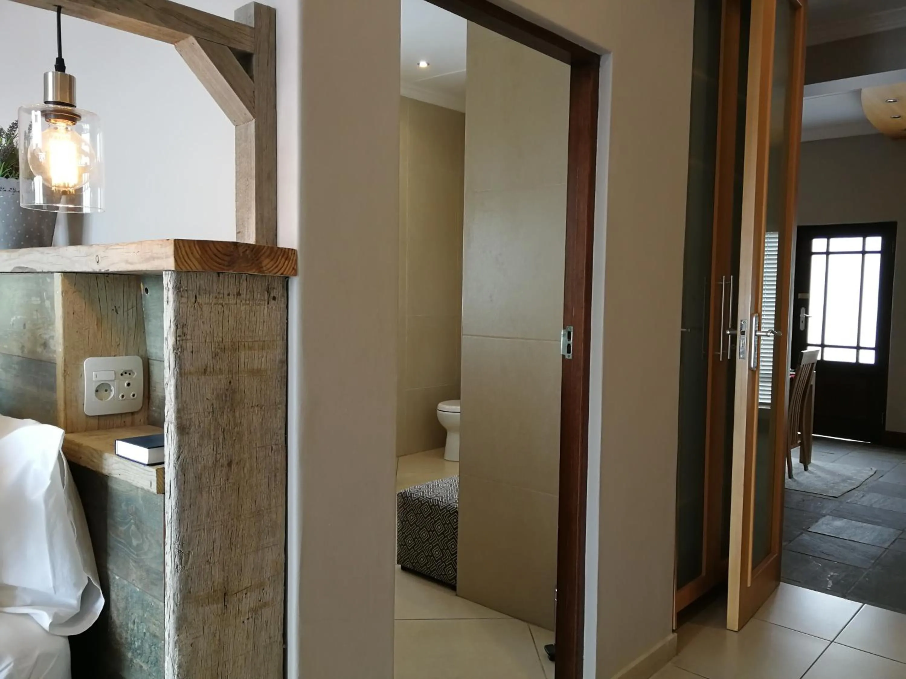Bathroom in Lavandula Manor Self-Catering