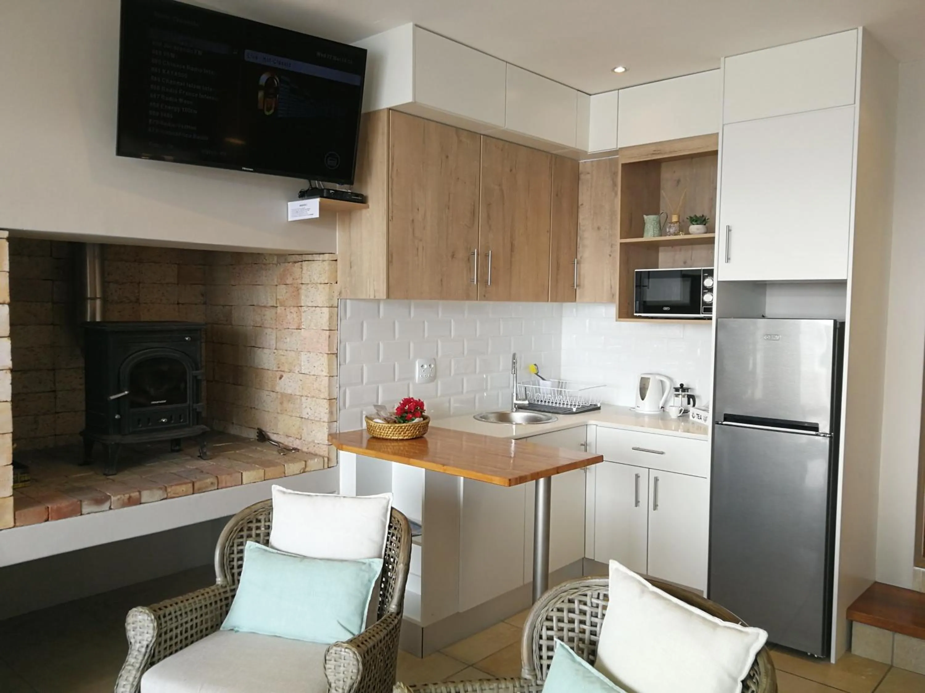 flat iron in Lavandula Manor Self-Catering