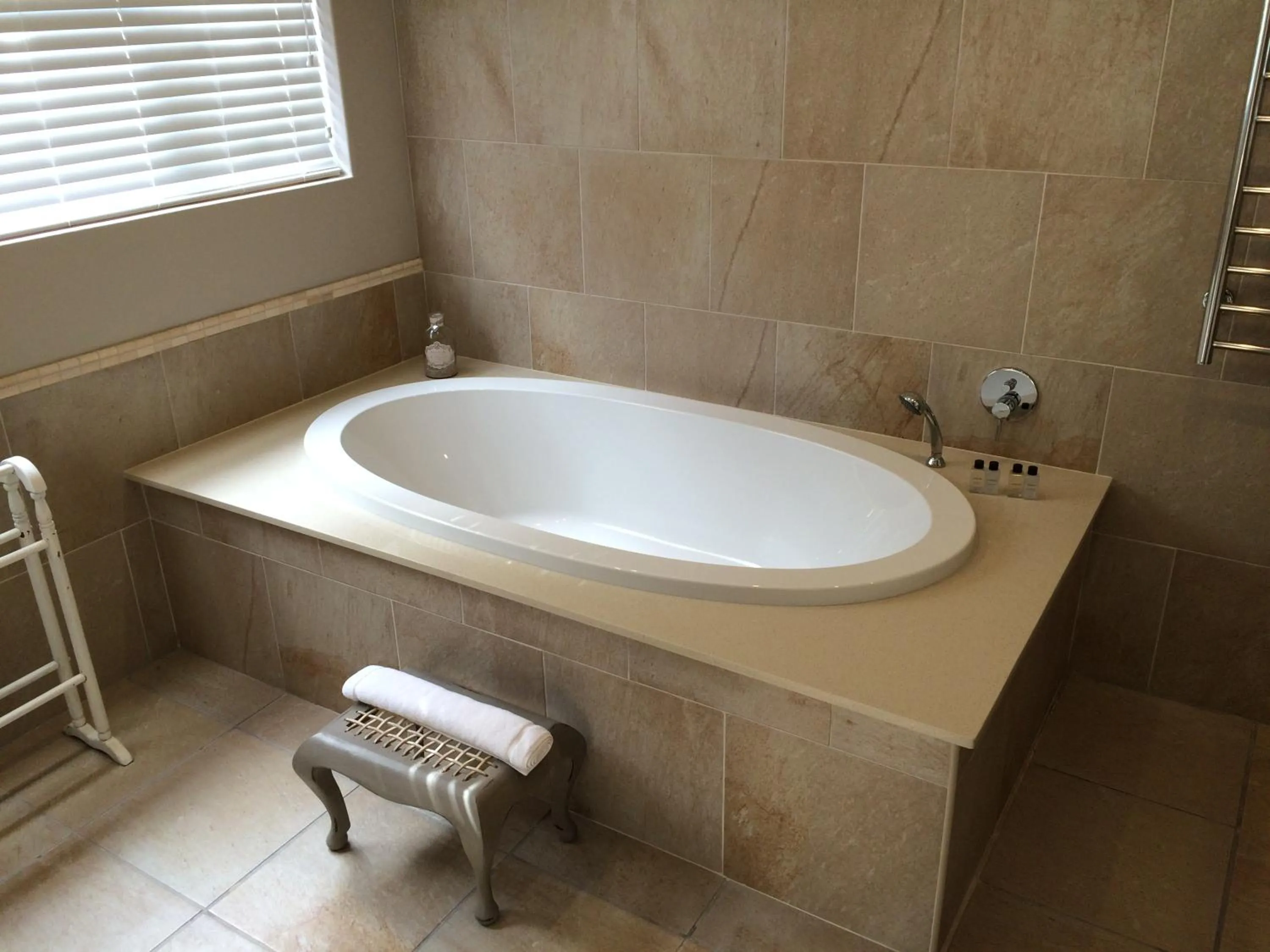 Bathroom in Lavandula Manor Self-Catering