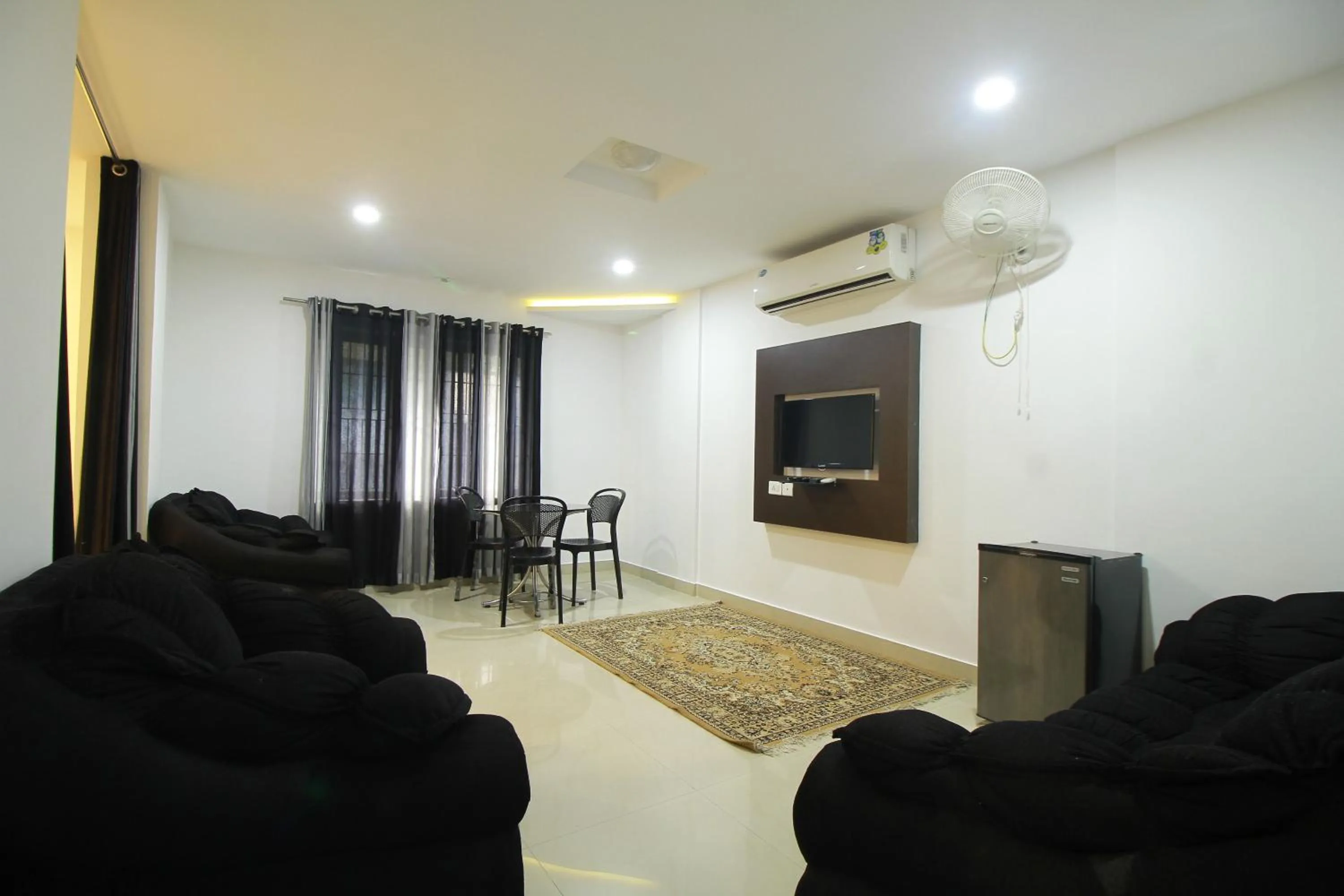 Half Moon Residency Calicut