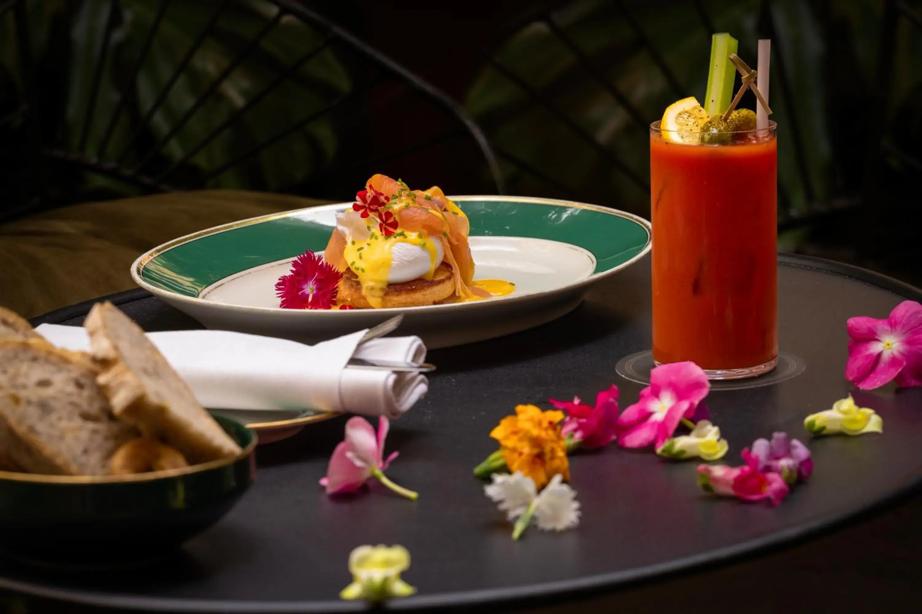 Food and drinks in Hotel Locarno Food and drinks in Hotel Locarno