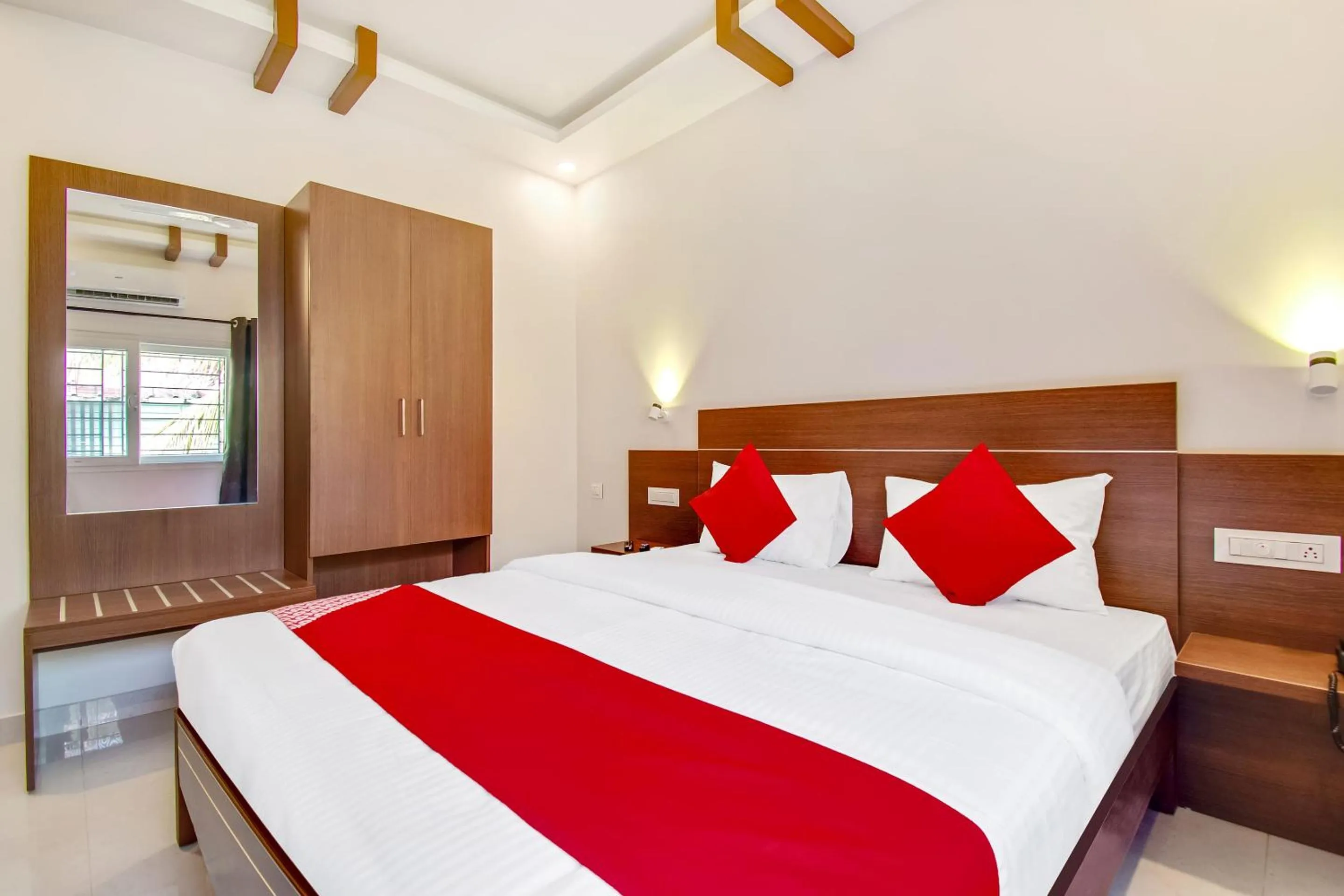 Bedroom, Bed in Super Hotel O Resida Elite Service Apartments Near Manipal hospital