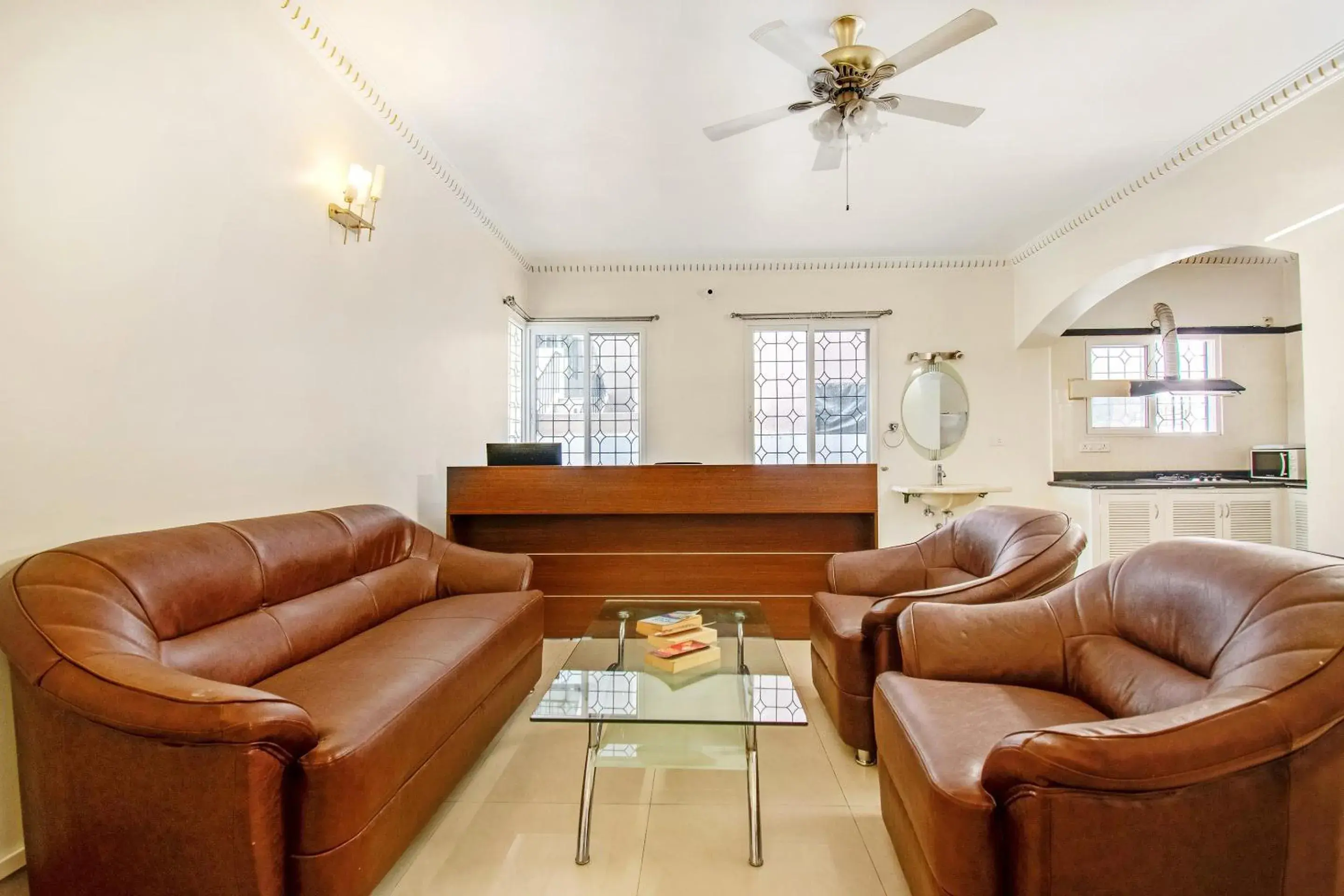 Lobby or reception in Super Hotel O Resida Elite Service Apartments Near Manipal hospital Lobby or reception in Super Hotel O Resida Elite Service Apartments Near Manipal hospital