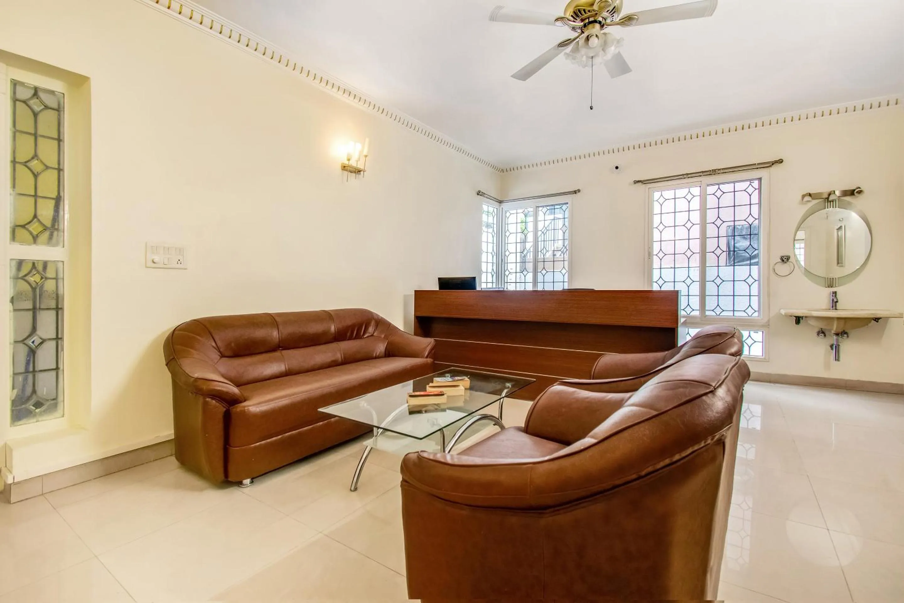 Lobby or reception in Super Hotel O Resida Elite Service Apartments Near Manipal hospital