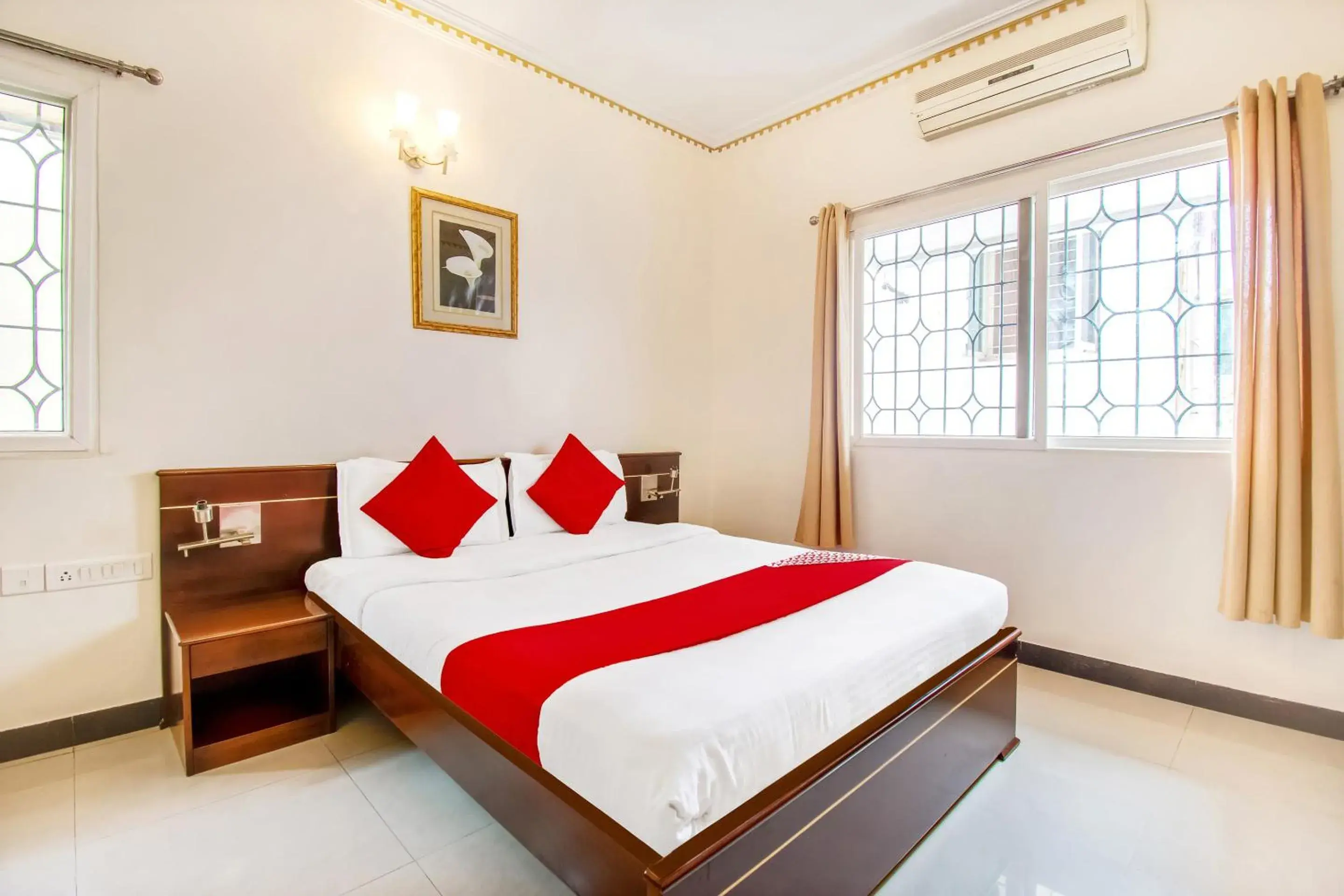 Bedroom, Bed in Super Hotel O Resida Elite Service Apartments Near Manipal hospital Bedroom, Bed in Super Hotel O Resida Elite Service Apartments Near Manipal hospital