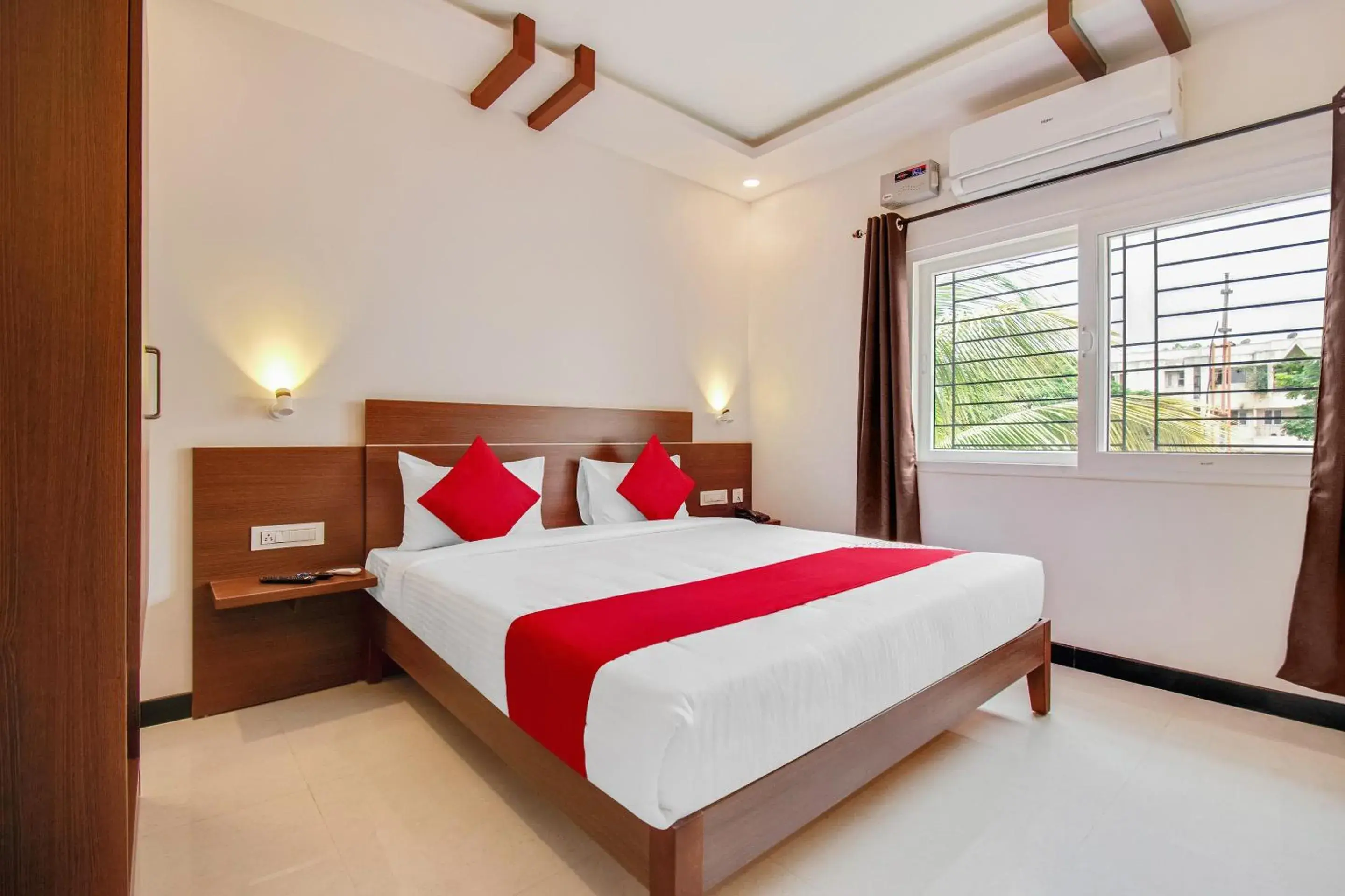 Bedroom, Bed in Super Hotel O Resida Elite Service Apartments Near Manipal hospital Bedroom, Bed in Super Hotel O Resida Elite Service Apartments Near Manipal hospital