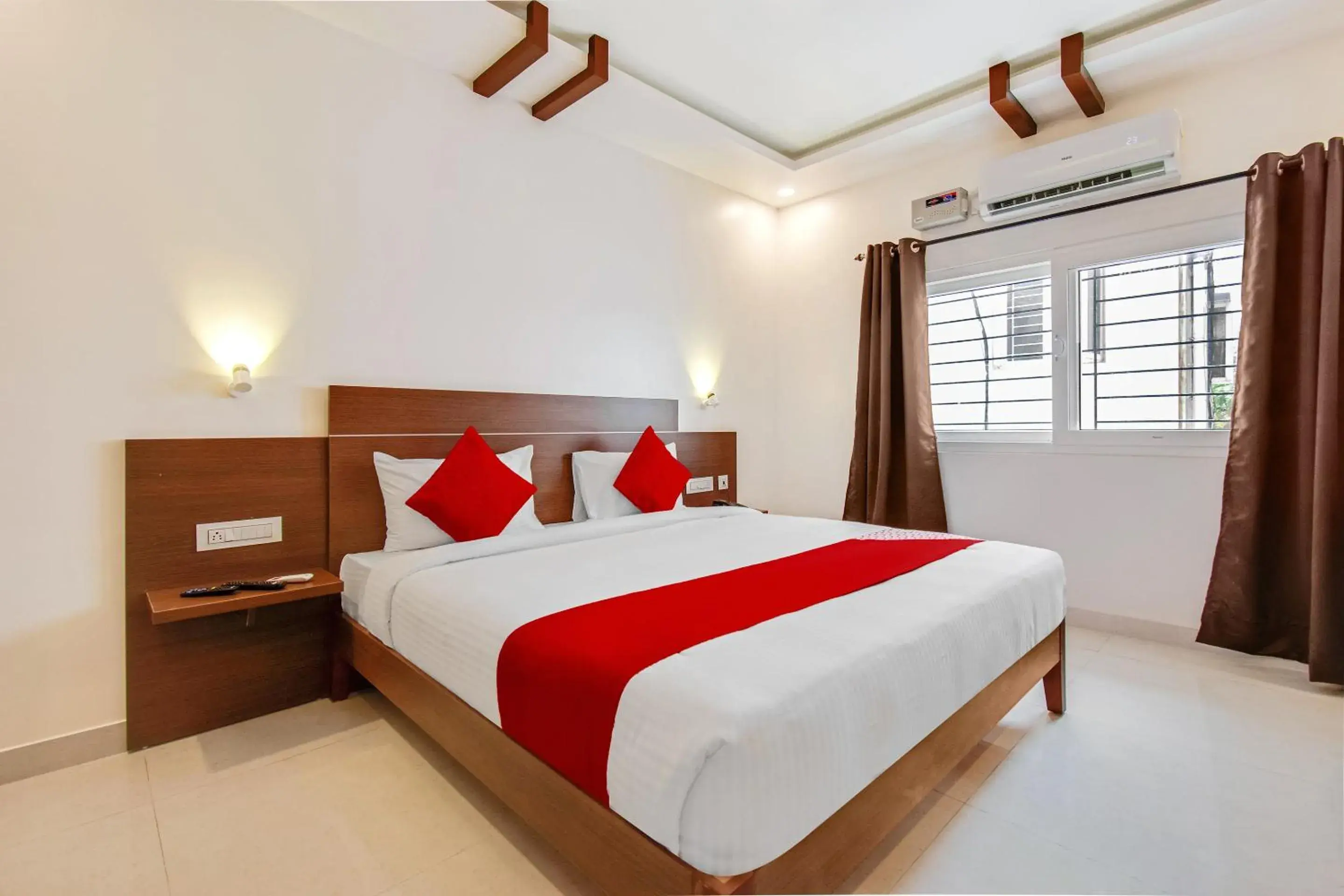 Bedroom, Bed in Super Hotel O Resida Elite Service Apartments Near Manipal hospital Bedroom, Bed in Super Hotel O Resida Elite Service Apartments Near Manipal hospital