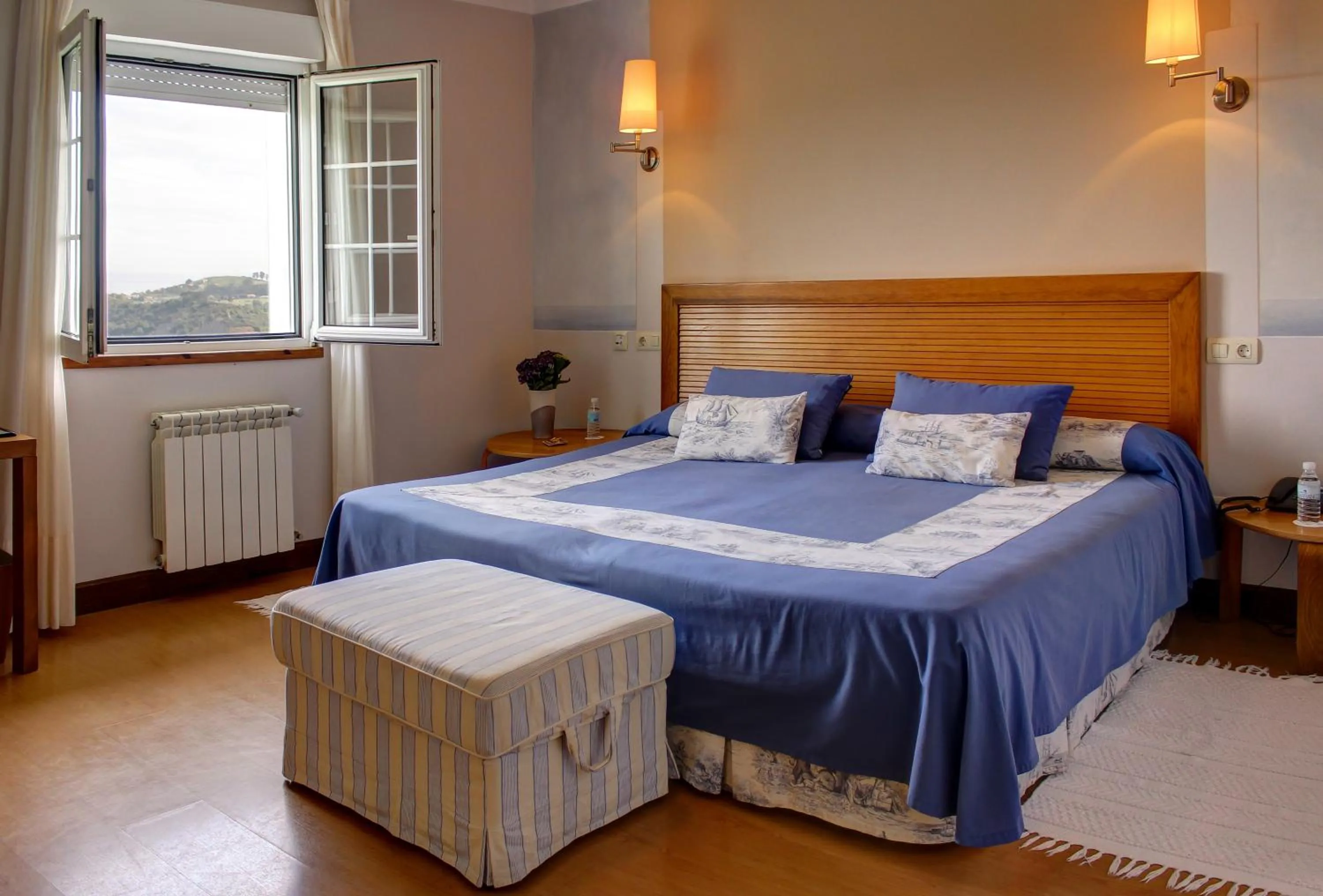 Bed in Hotel Mirador del Sella