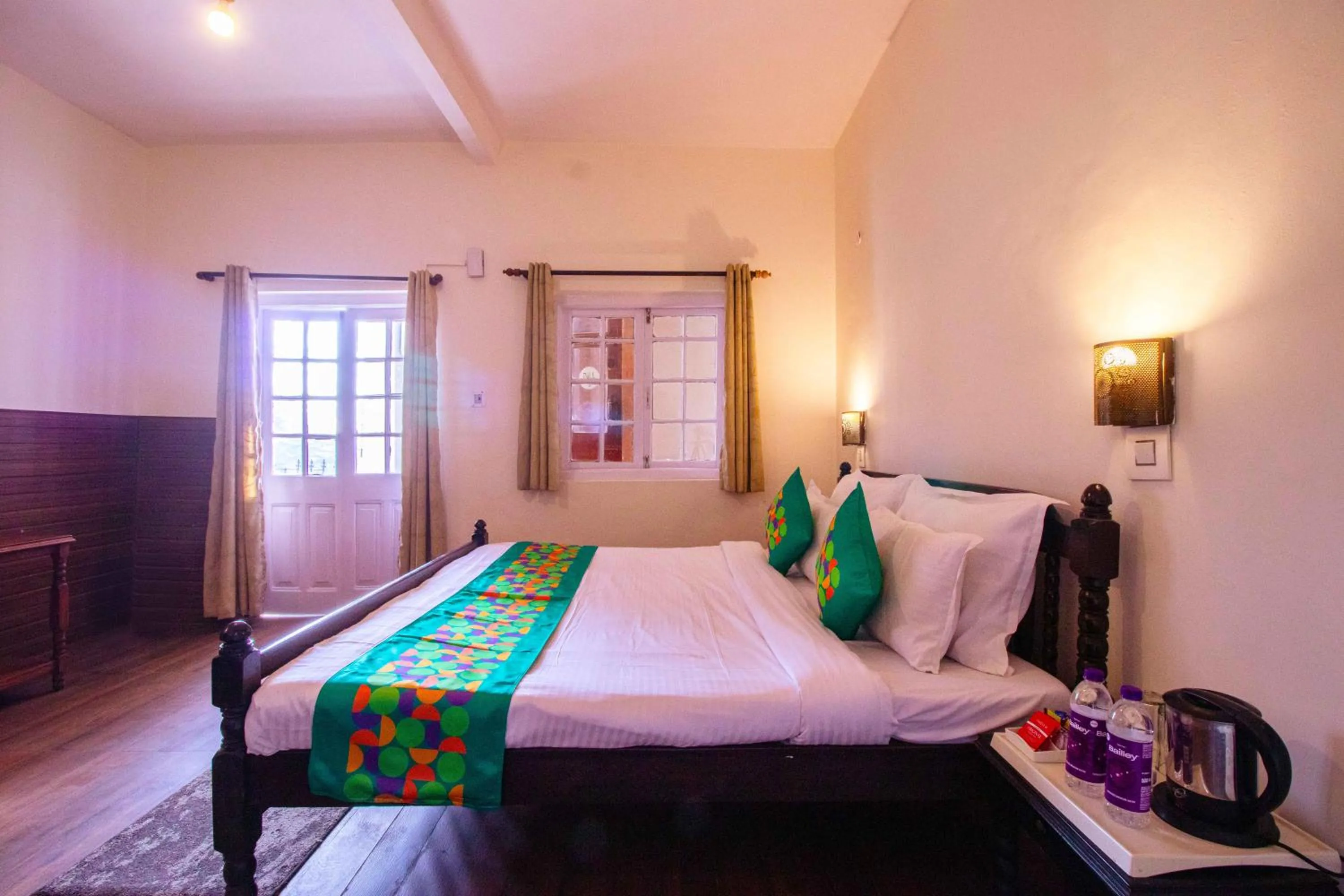 Bedroom, Bed in Treebo The Alpine Heritage Residency