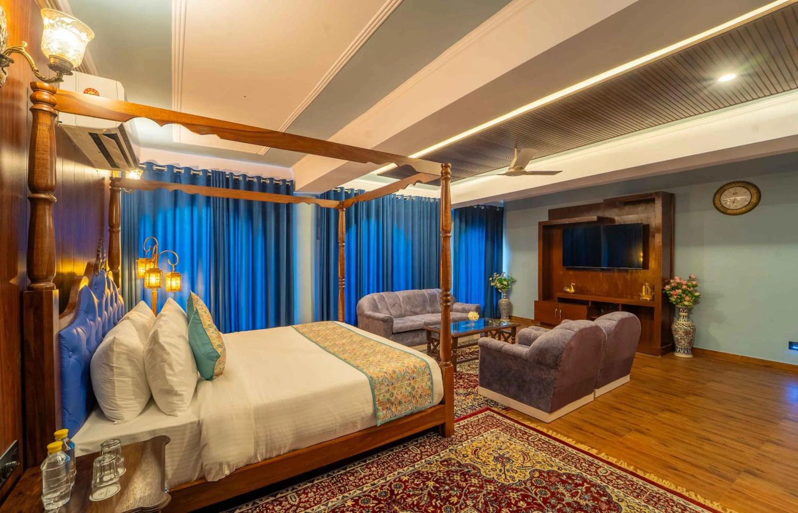 Communal lounge/ TV room, Bed in The Kurki Heritage