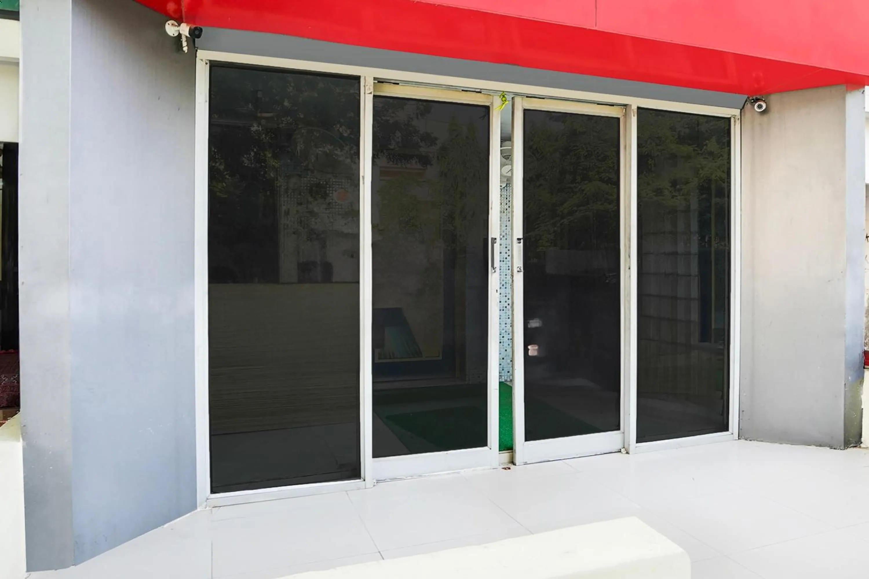 Facade/entrance in Hotel O Vibrant Residency