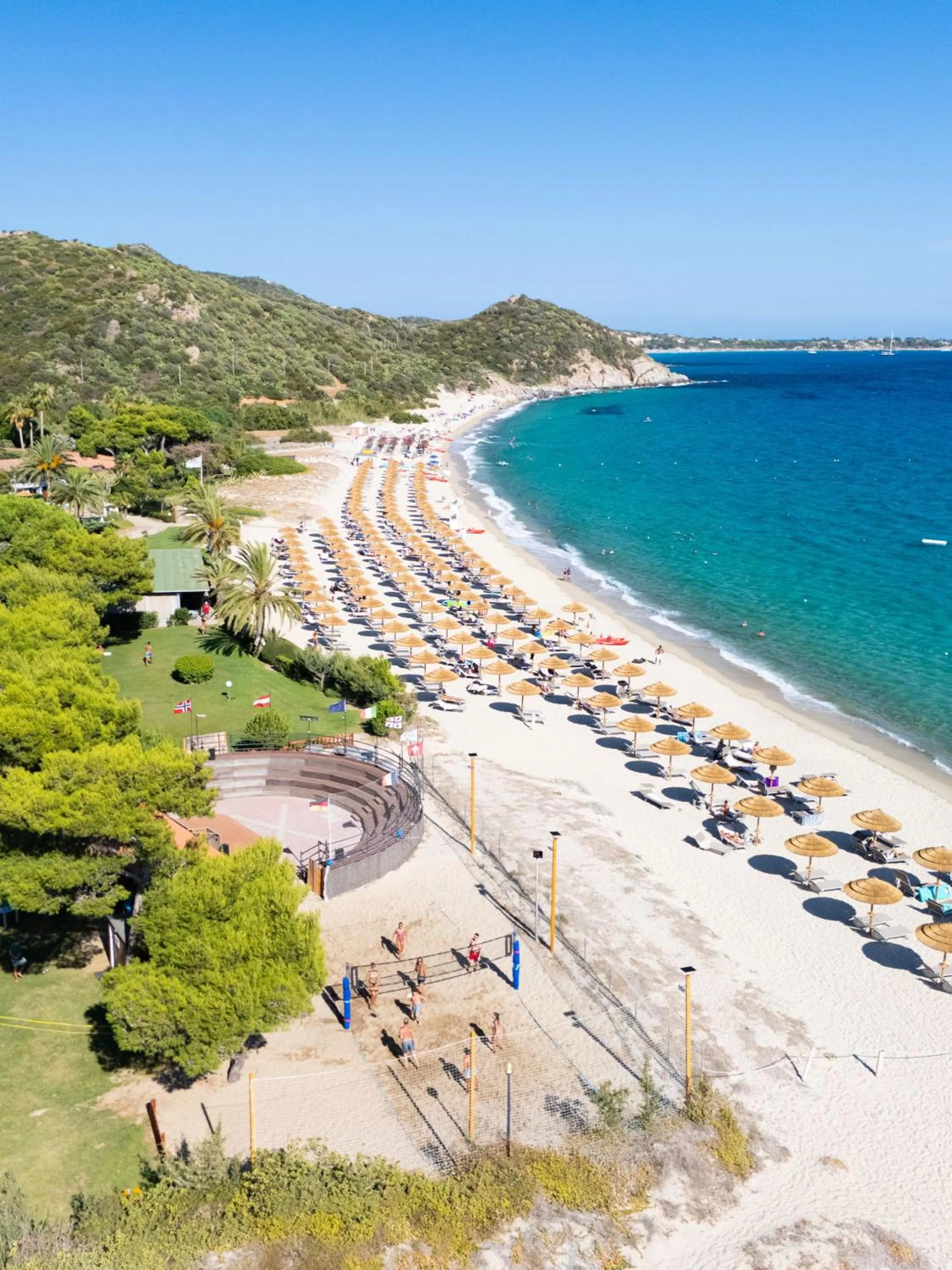 Day in Cormoran Hotel & Residence