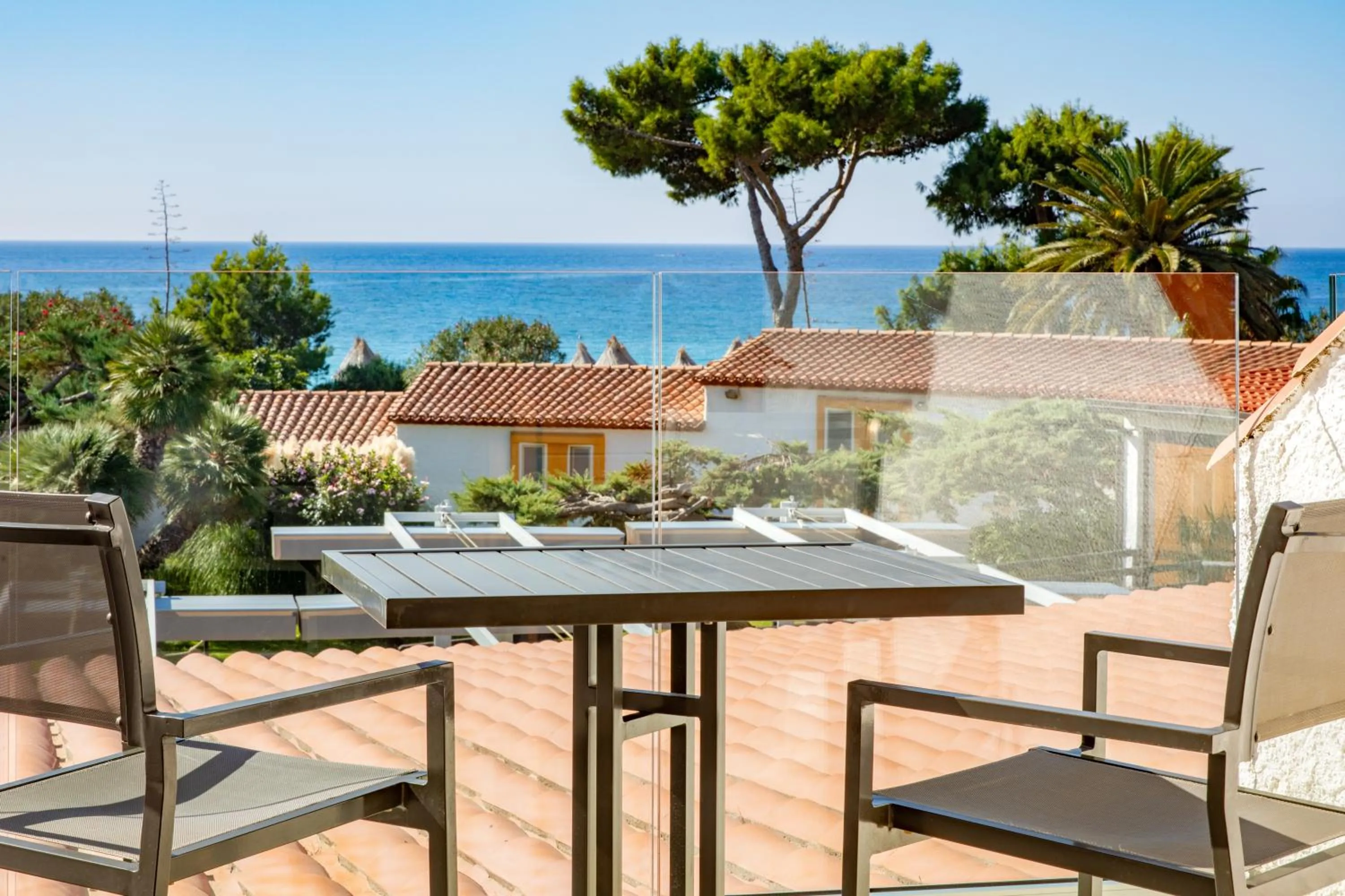 Balcony/Terrace in Cormoran Hotel & Residence
