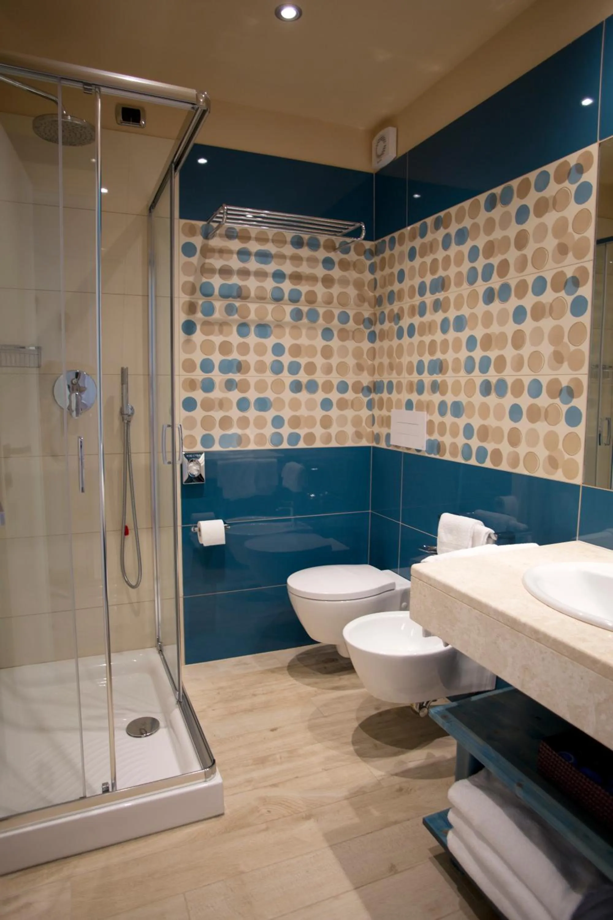 Classic Triple Room with Garden View in Cormoran Hotel & Residence