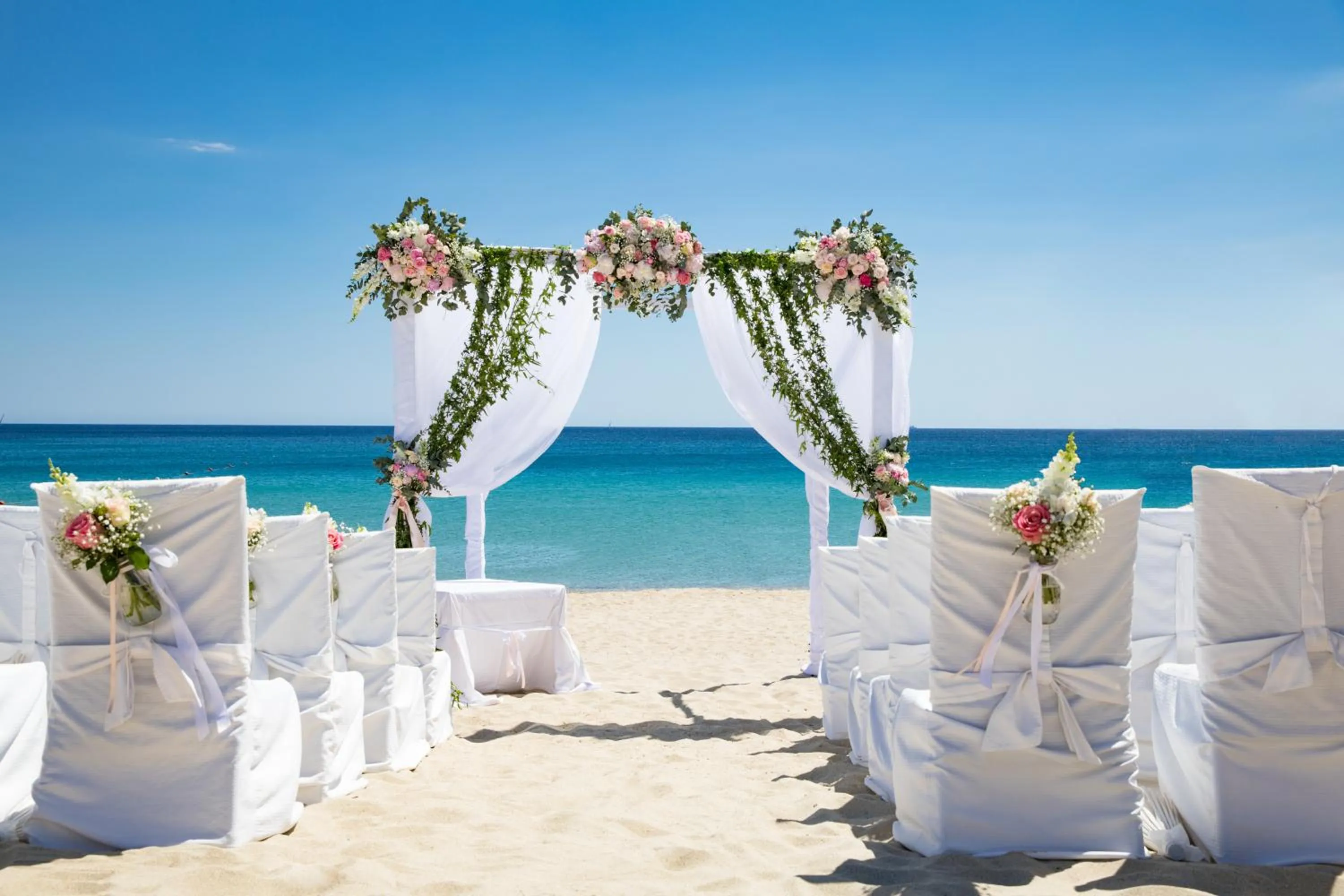 Day in Cormoran Hotel & Residence