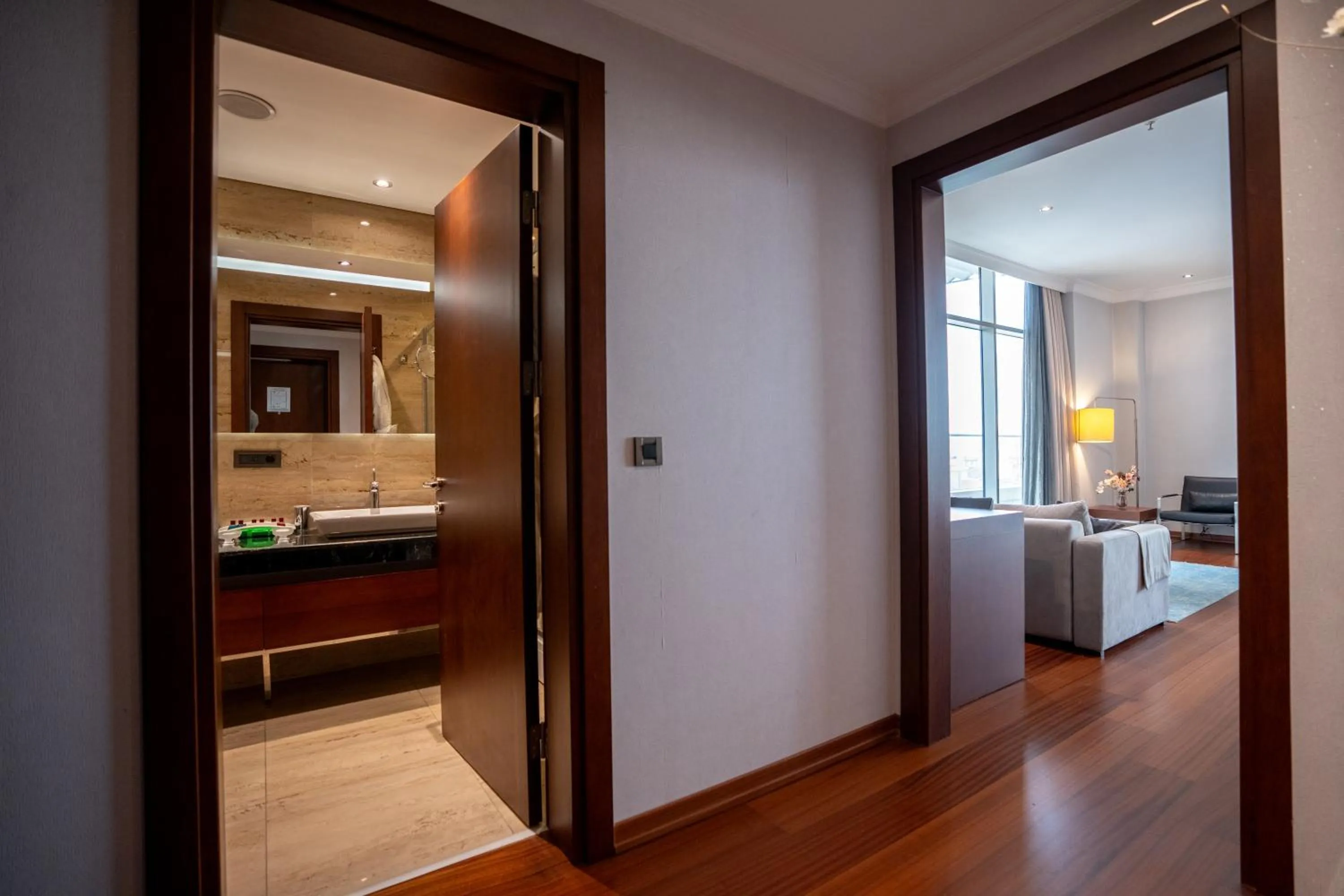 Photo of the whole room, Bed in Sundance Hotel Istanbul