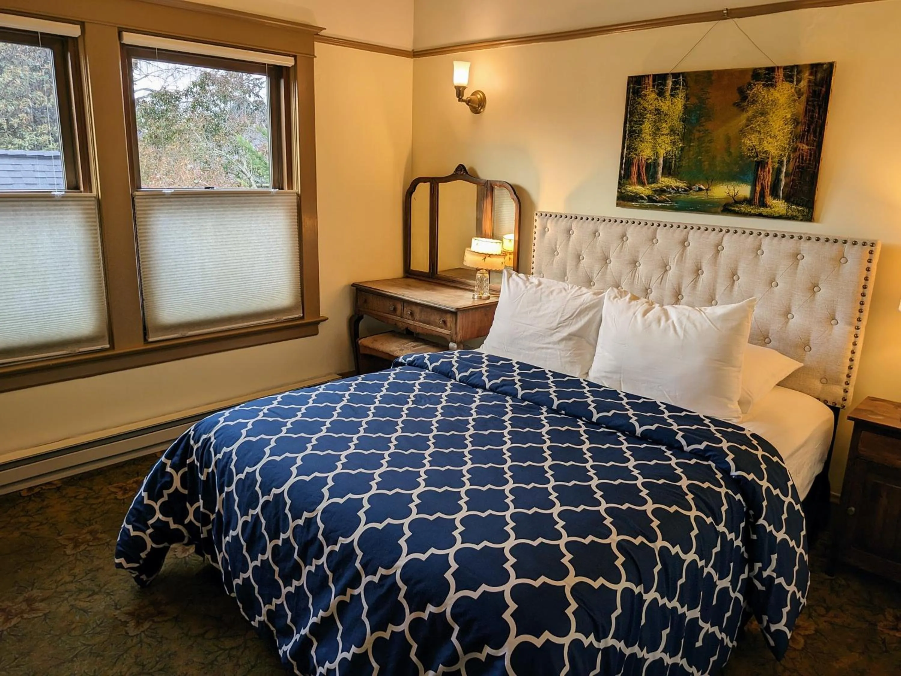 Bed in Bluebird Guesthouse