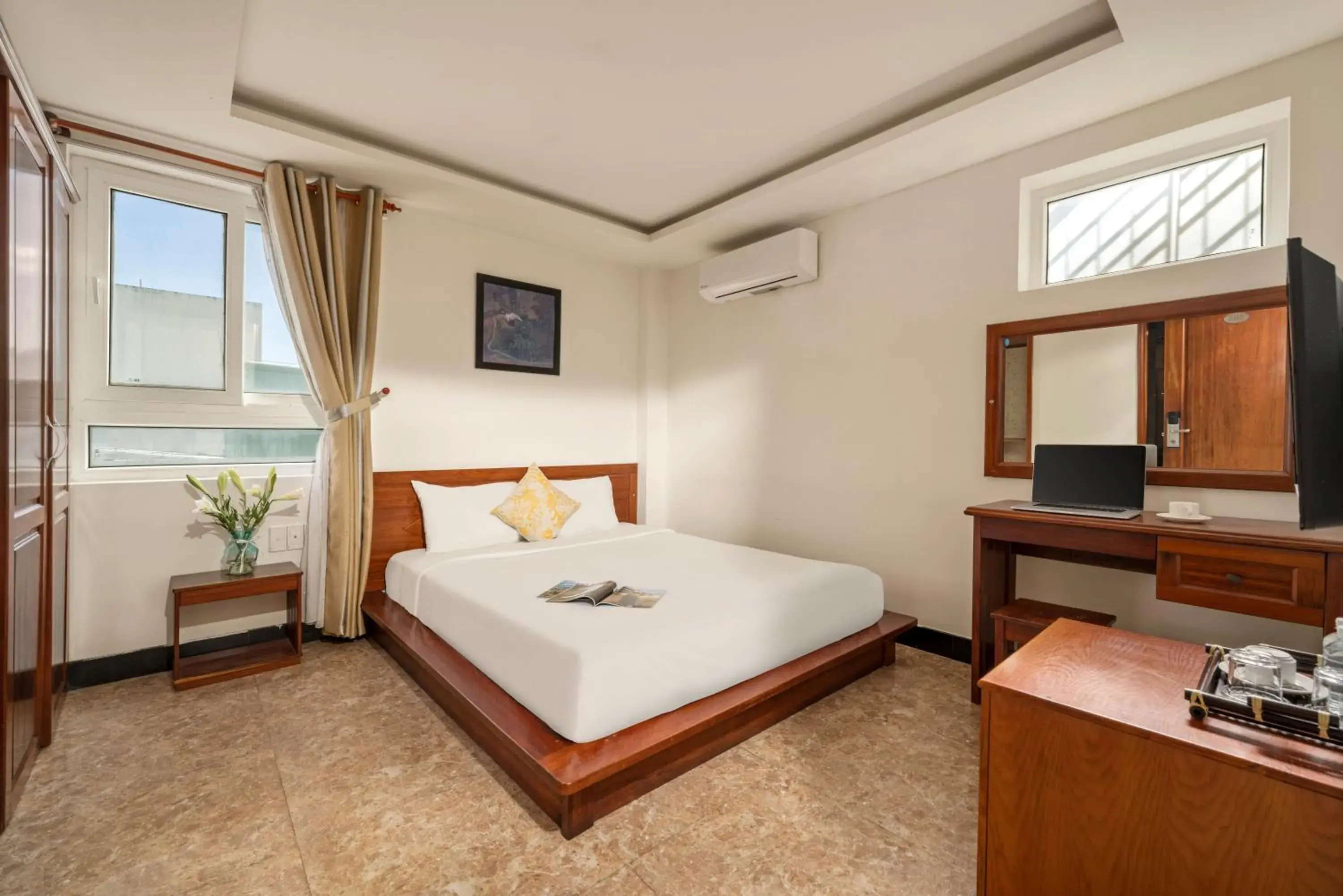 Standard Double Room in Titan Hotel Da Nang Standard Double Room in Titan Hotel Da Nang