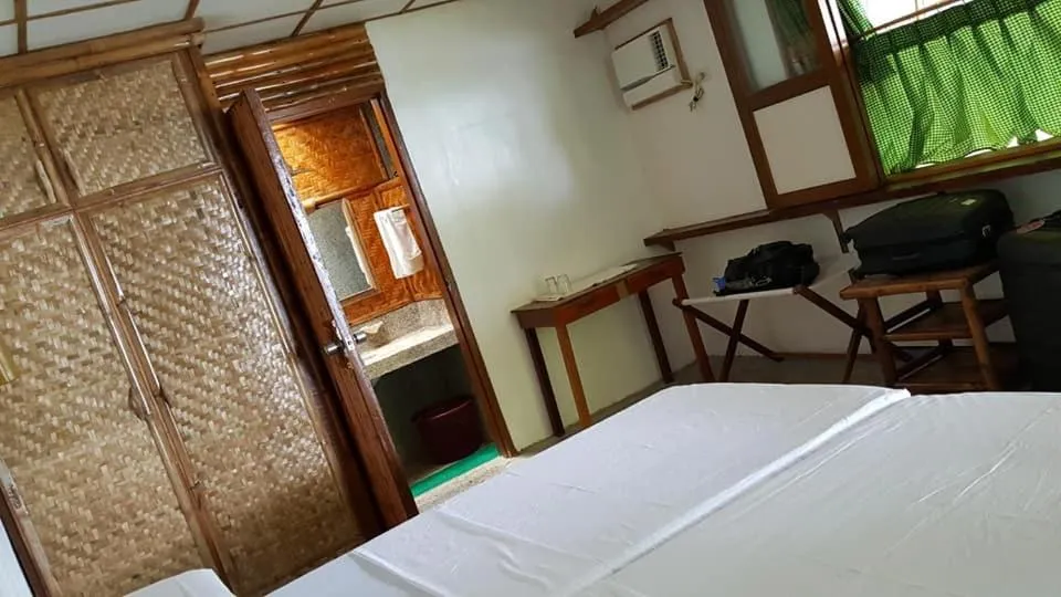 Bed in Costa Aguada Island Resort, Inampulugan Island, Sibunag, Guimaras