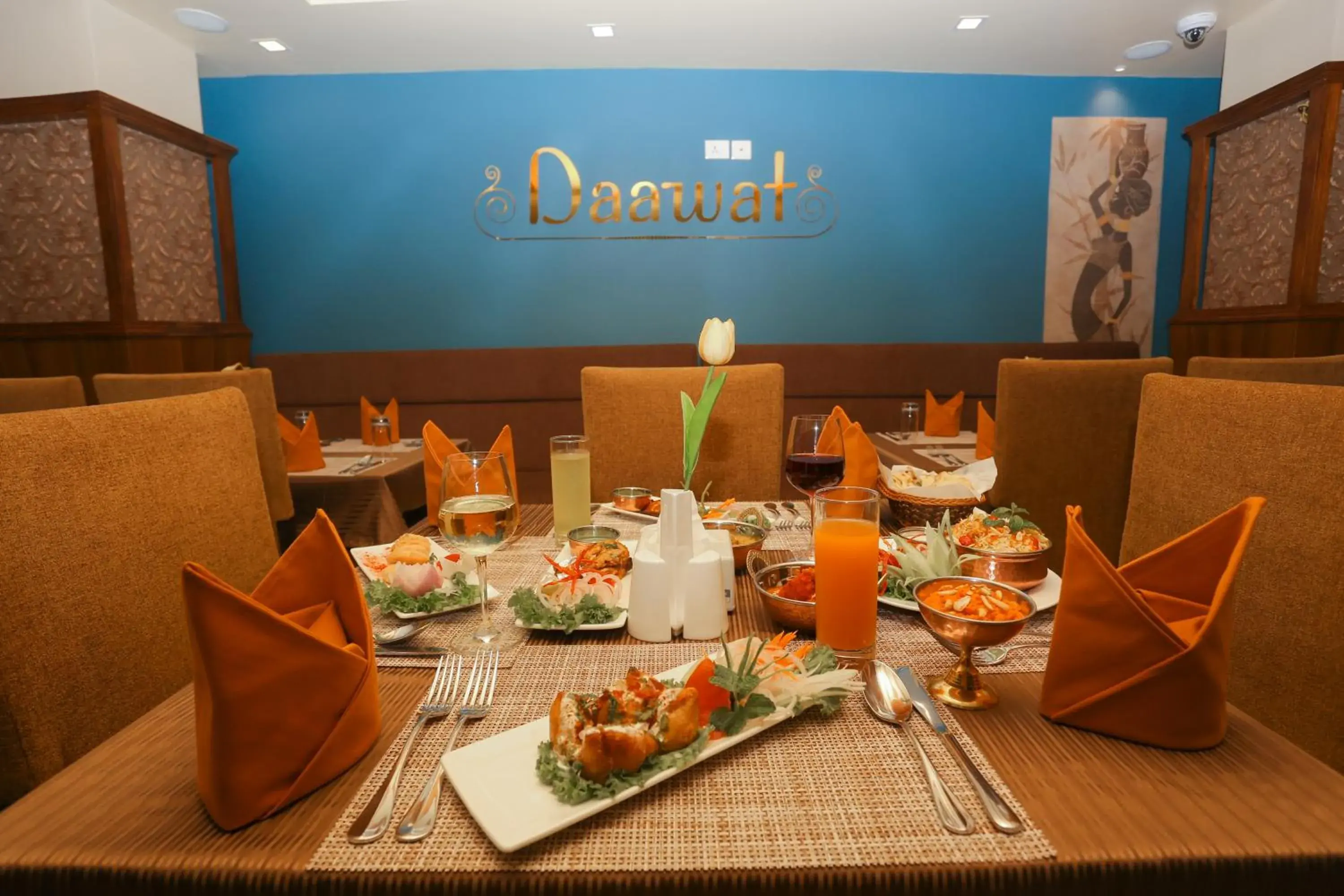 Restaurant/places to eat in Yatri Suites and Spa Restaurant/places to eat in Yatri Suites and Spa