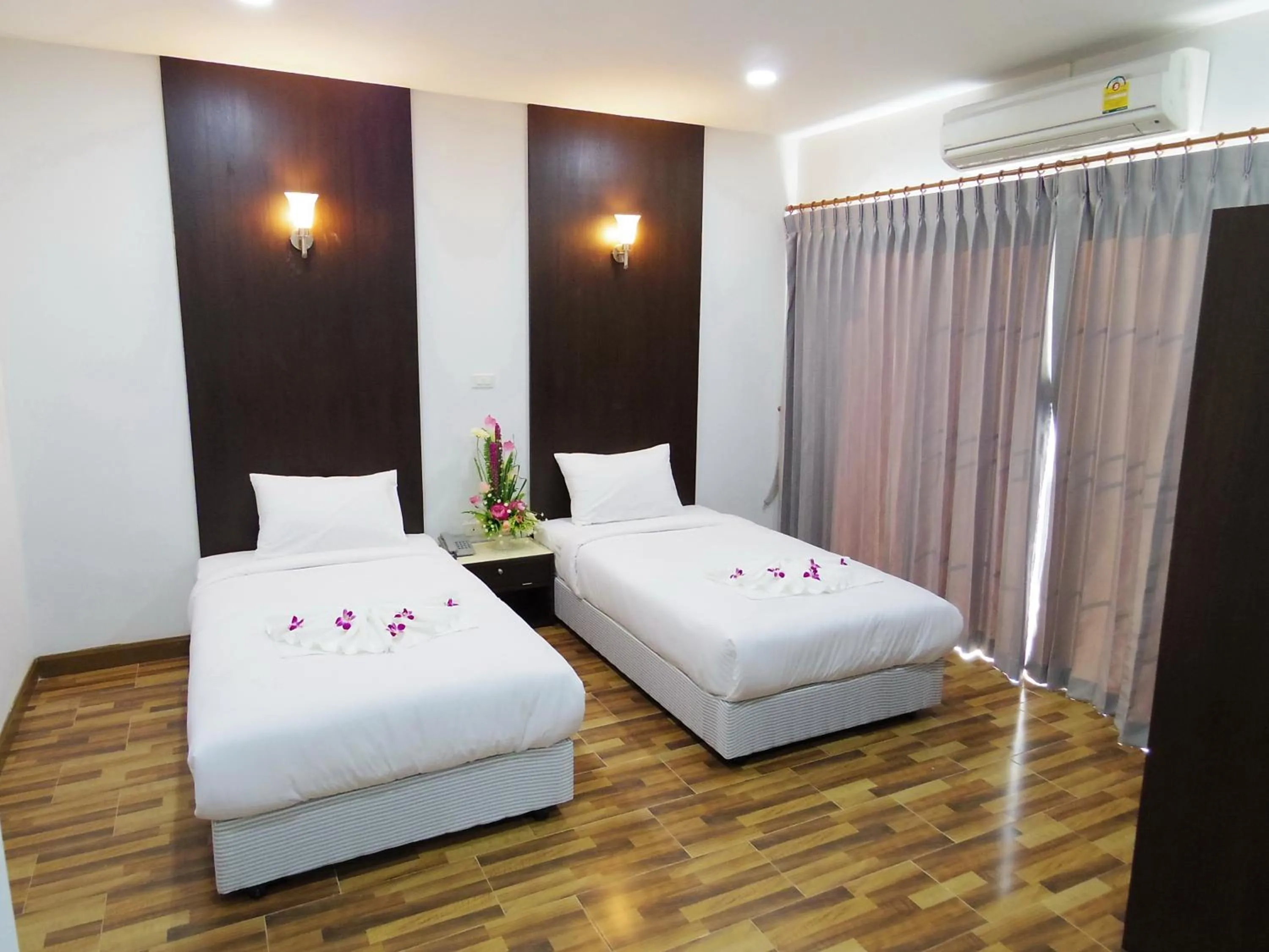 Bed in The SR Residence Lampang