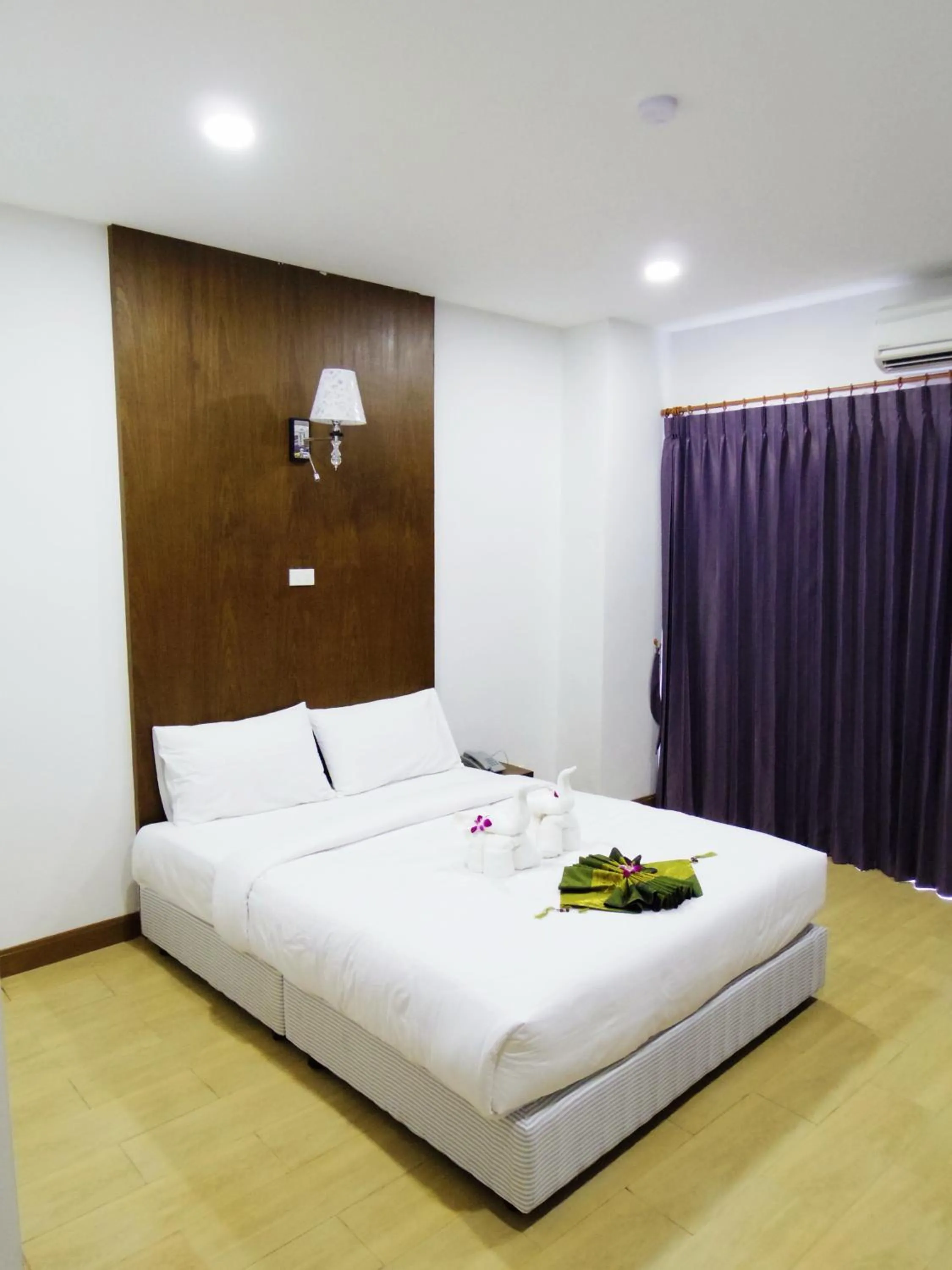 Bed in The SR Residence Lampang
